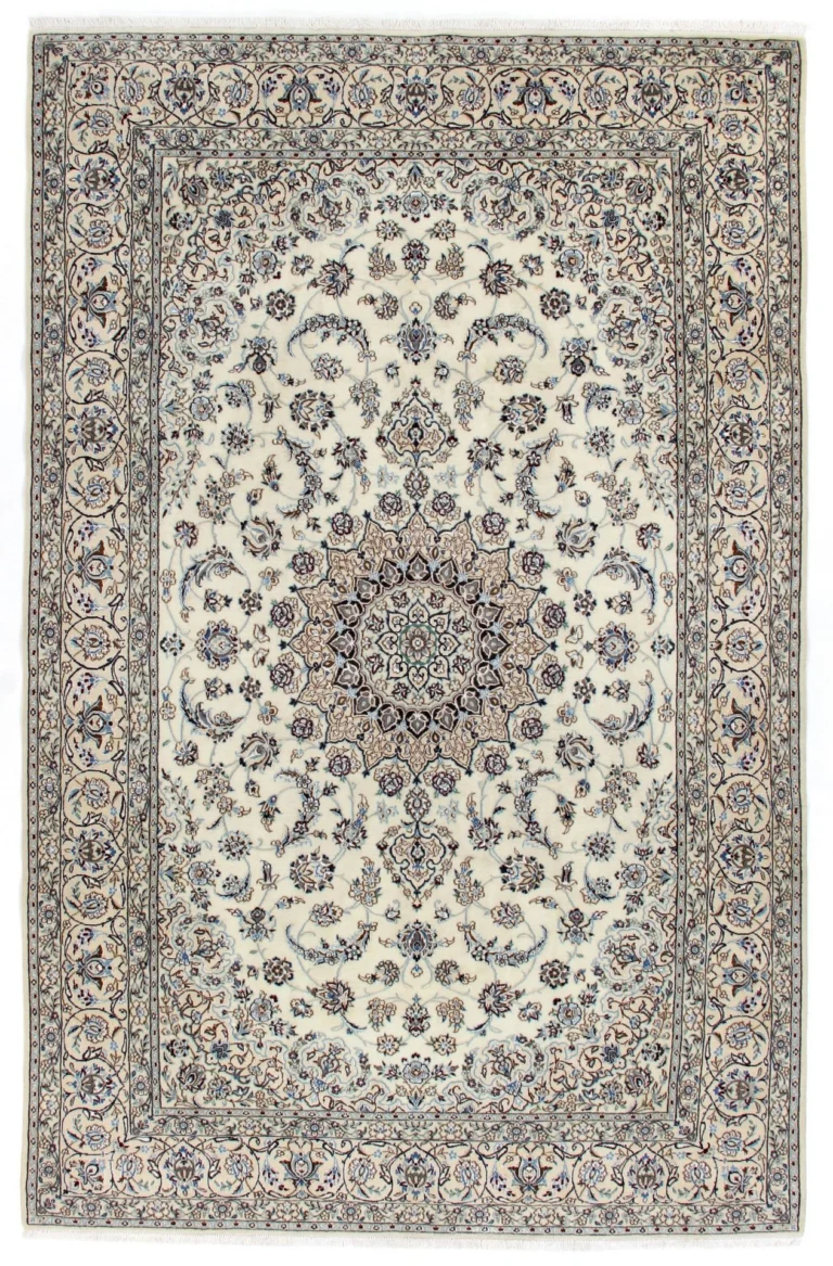 Nain Persian Rug — hand-knotted, 170 × 248 cm, Wool & Silk