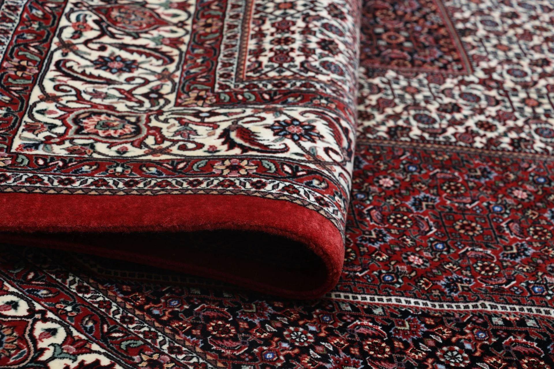 Bijar Persian Rug 205 × 300 cm, Wool & Silk, hand-knotted