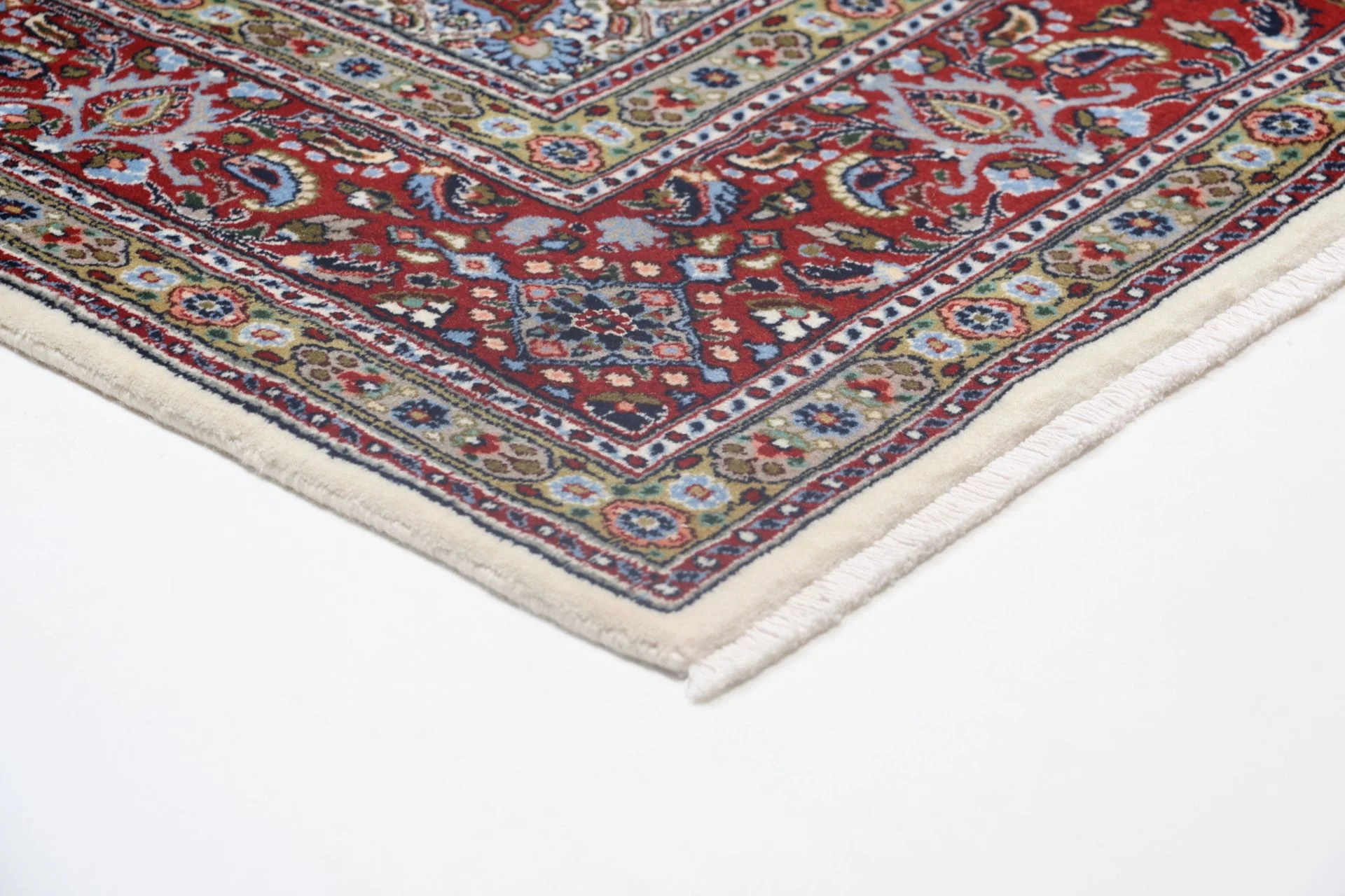 Moud Persian Rug 200 × 303 cm, Wool & Silk, hand-knotted