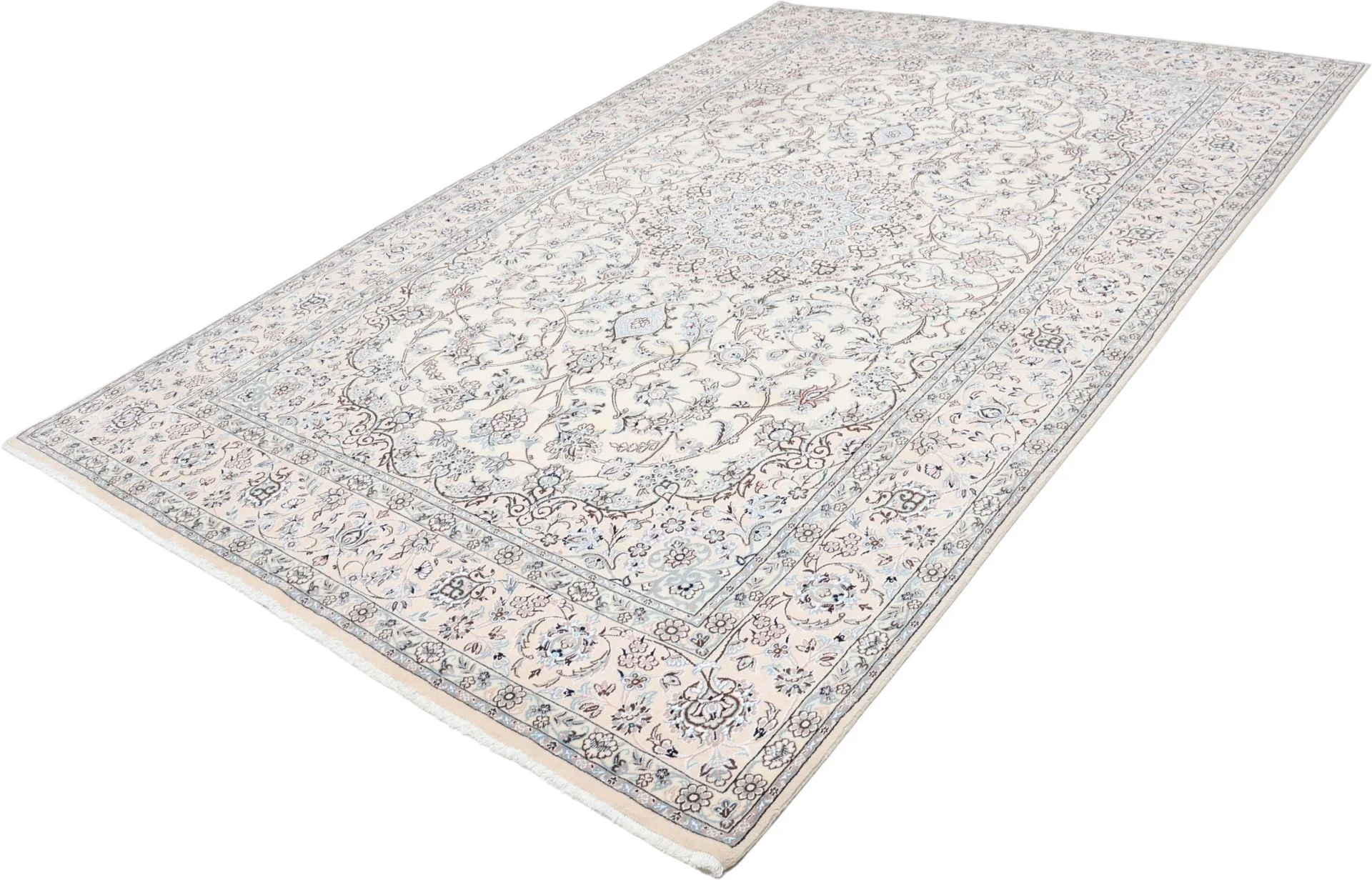 perserteppich-nain-202-x-308-cm-schurwolle-und-seide-handgeknupft-10 Hand-Knotted Wool & Silk Nain Persian Rug, 202 × 308 cm