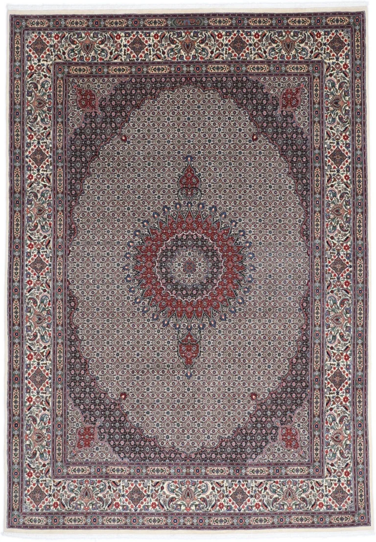 Moud Persian Rug 255 × 363 cm, Wool & Silk, hand-knotted