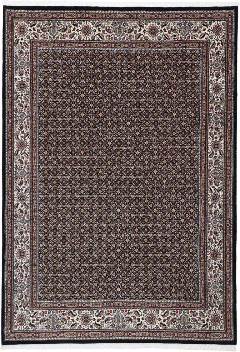 Moud Persian Rug 210 × 297 cm, Wool & Silk, hand-knotted