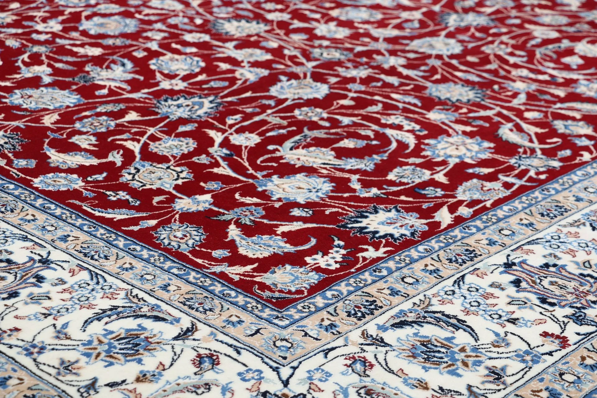 Nain Persian Rug — hand-knotted, 245 × 344 cm, Wool & Silk