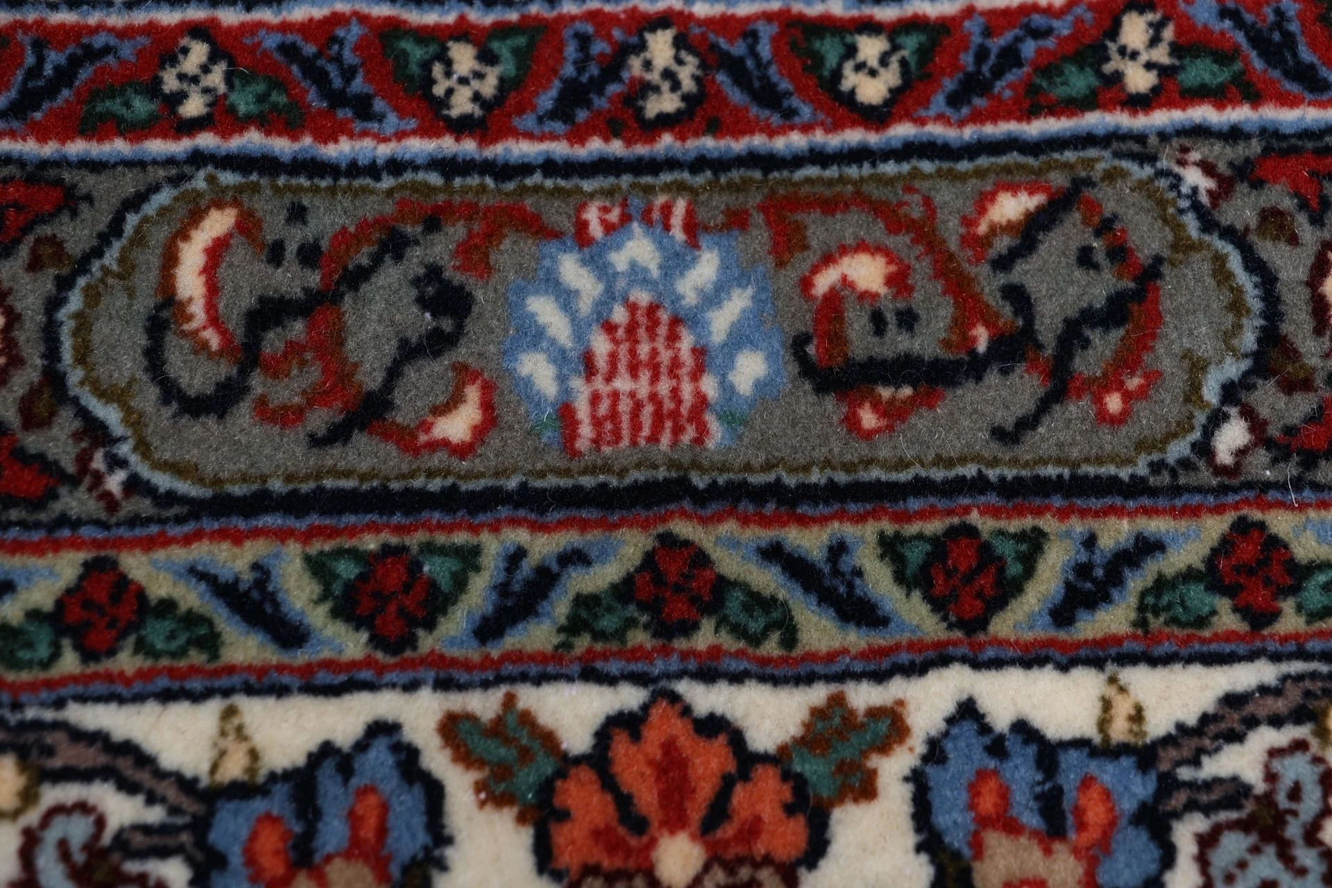 perserteppich-moud-245-x-347-cm-schurwolle-seide-handgeknupft-73 Moud Persian Rug — hand-knotted, 245 × 347 cm, Wool & Silk