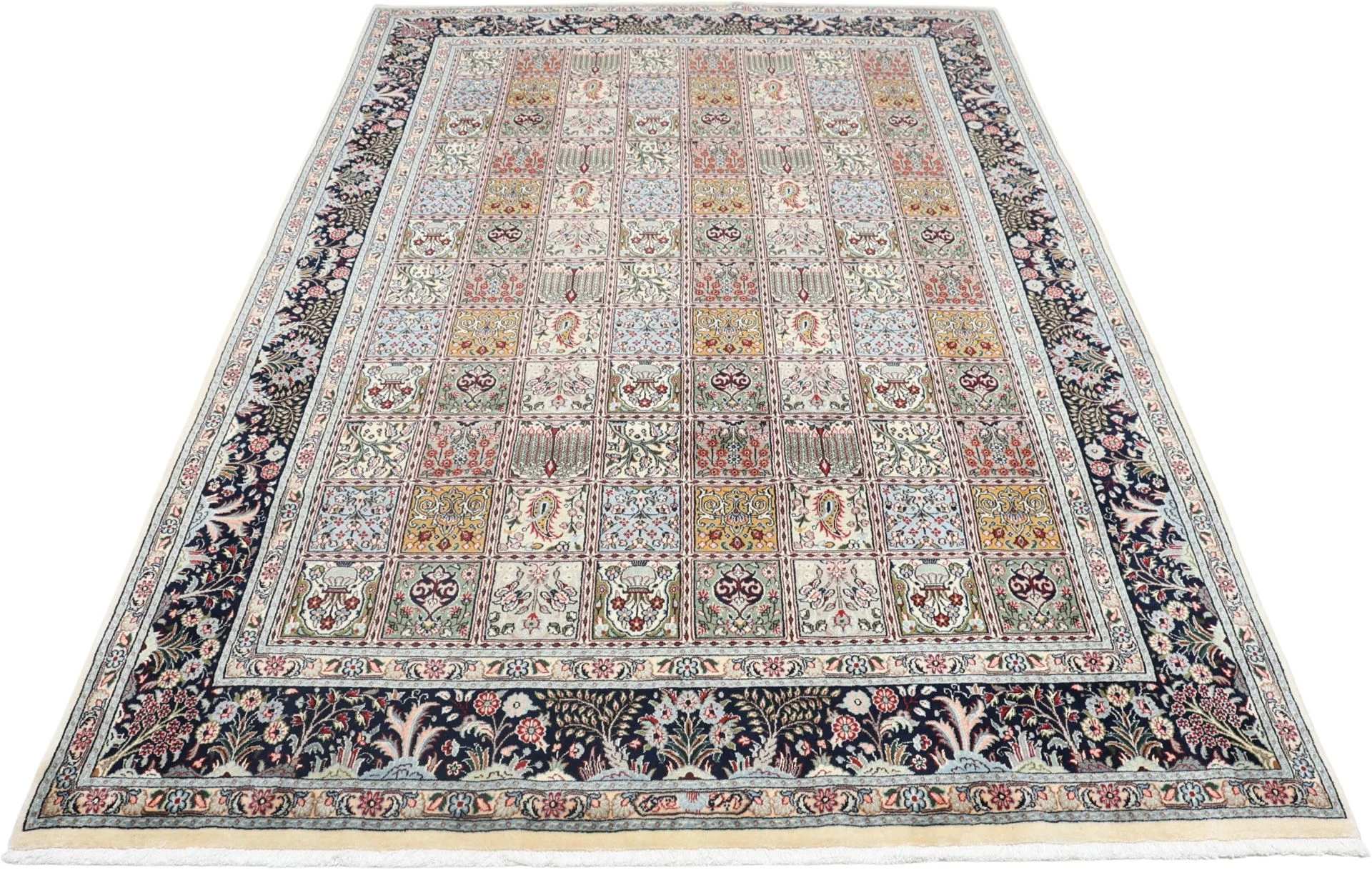 Moud Persian Rug 200 × 300 cm, Wool & Silk, hand-knotted