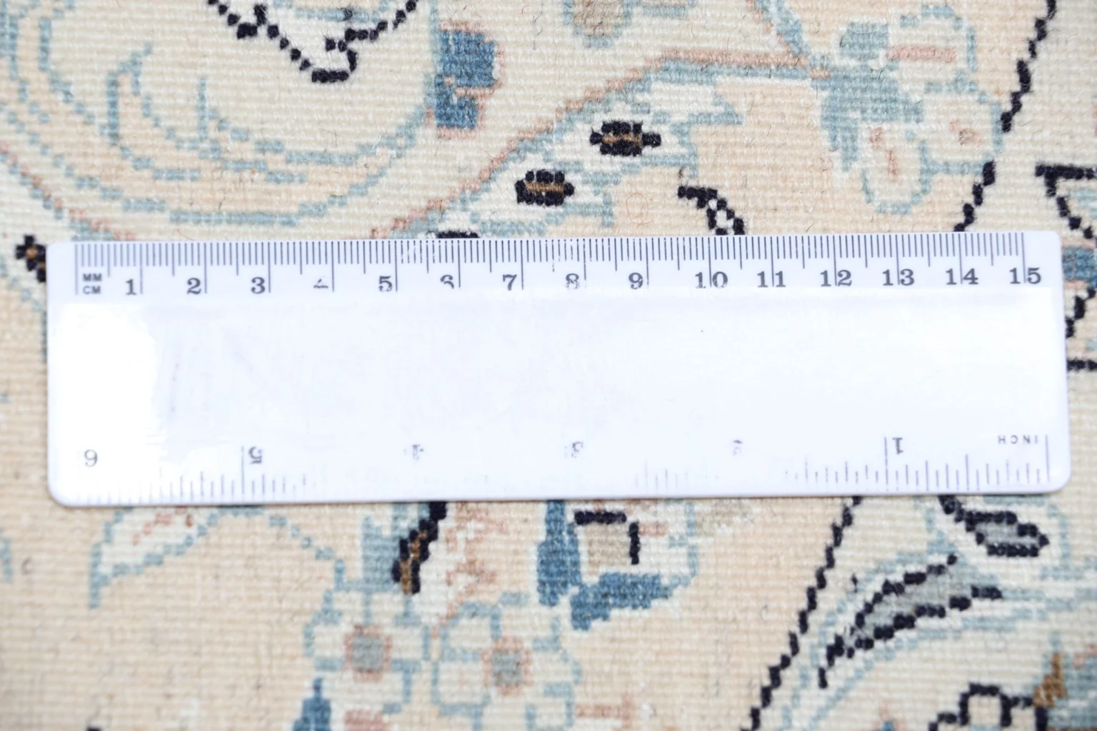 Nain Persian Rug 255 × 255 cm, Wool, hand-knotted – view 11