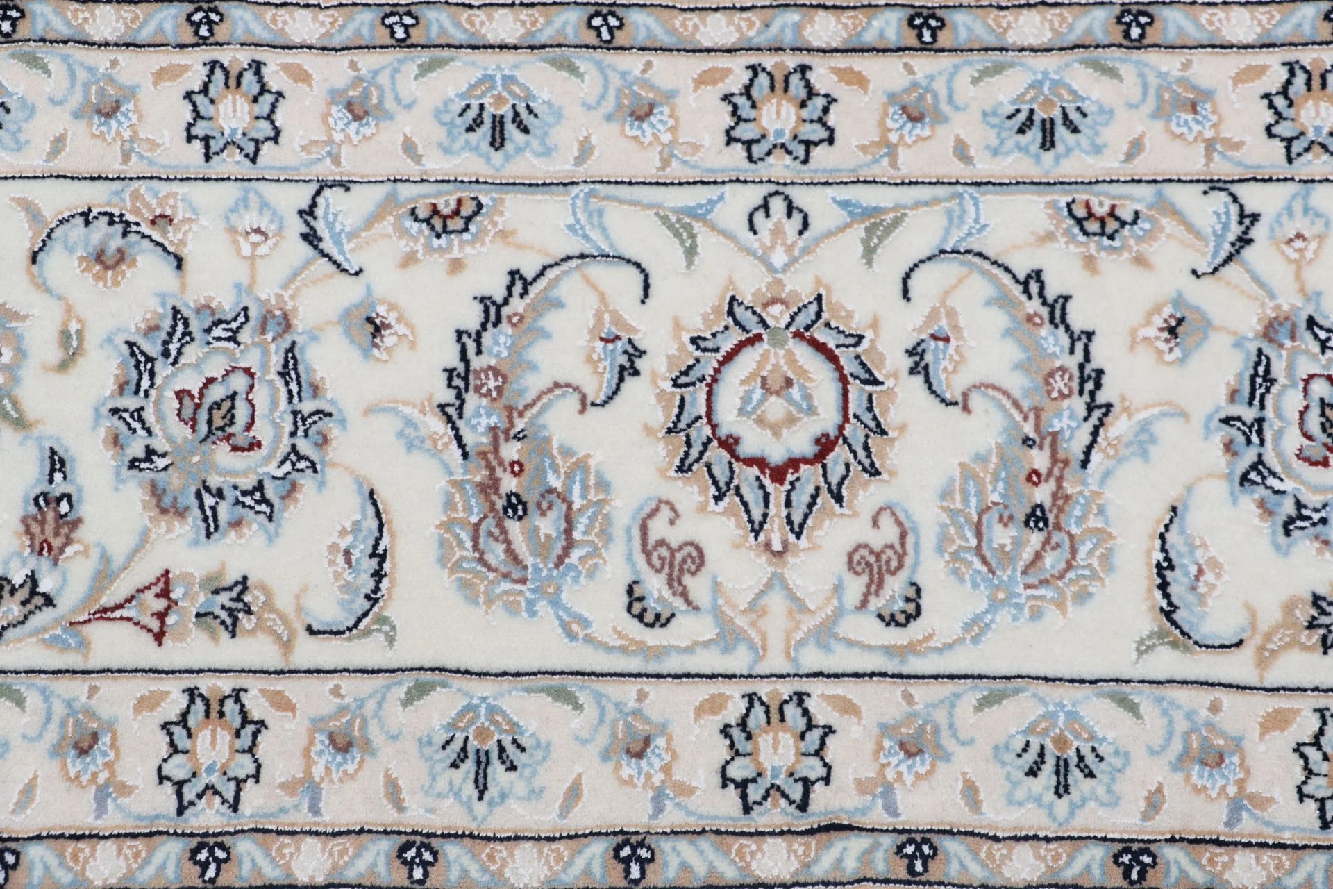 Nain Persian Rug — hand-knotted, 250 × 357 cm, Wool & Silk
