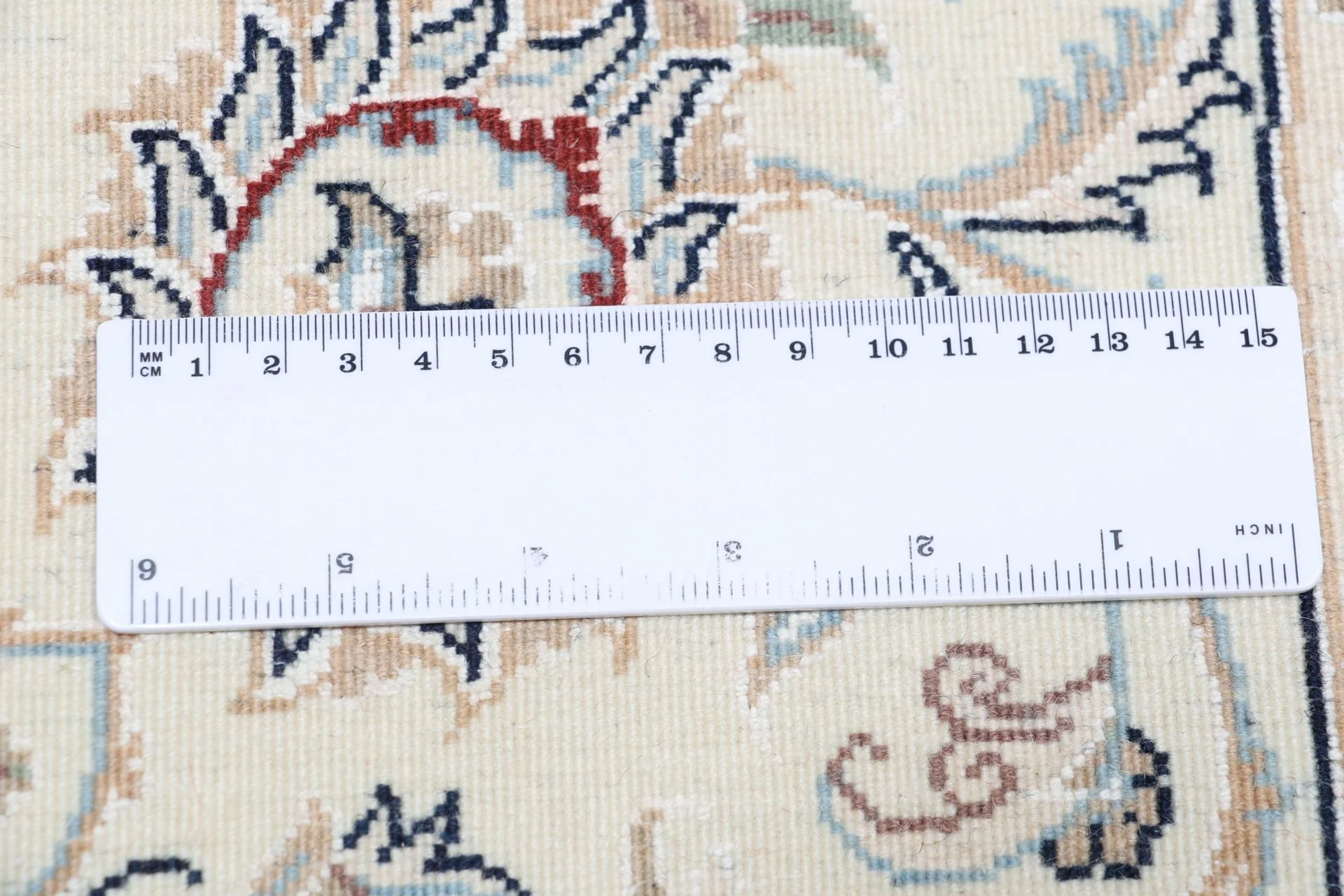 Nain Persian Rug — hand-knotted, 250 × 357 cm, Wool & Silk