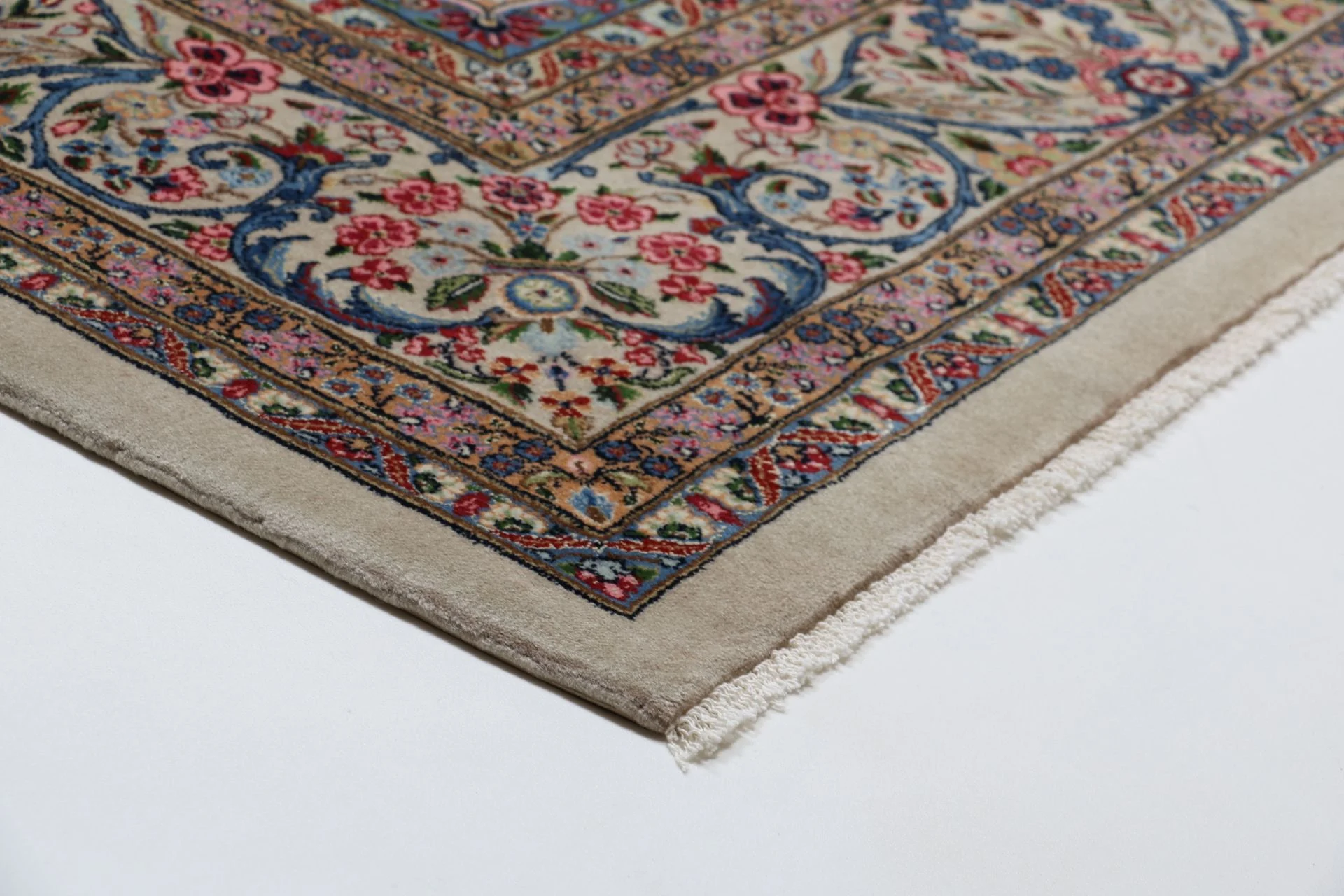 Kerman Persian Rug — hand-knotted, 250 × 300 cm, Wool & Silk