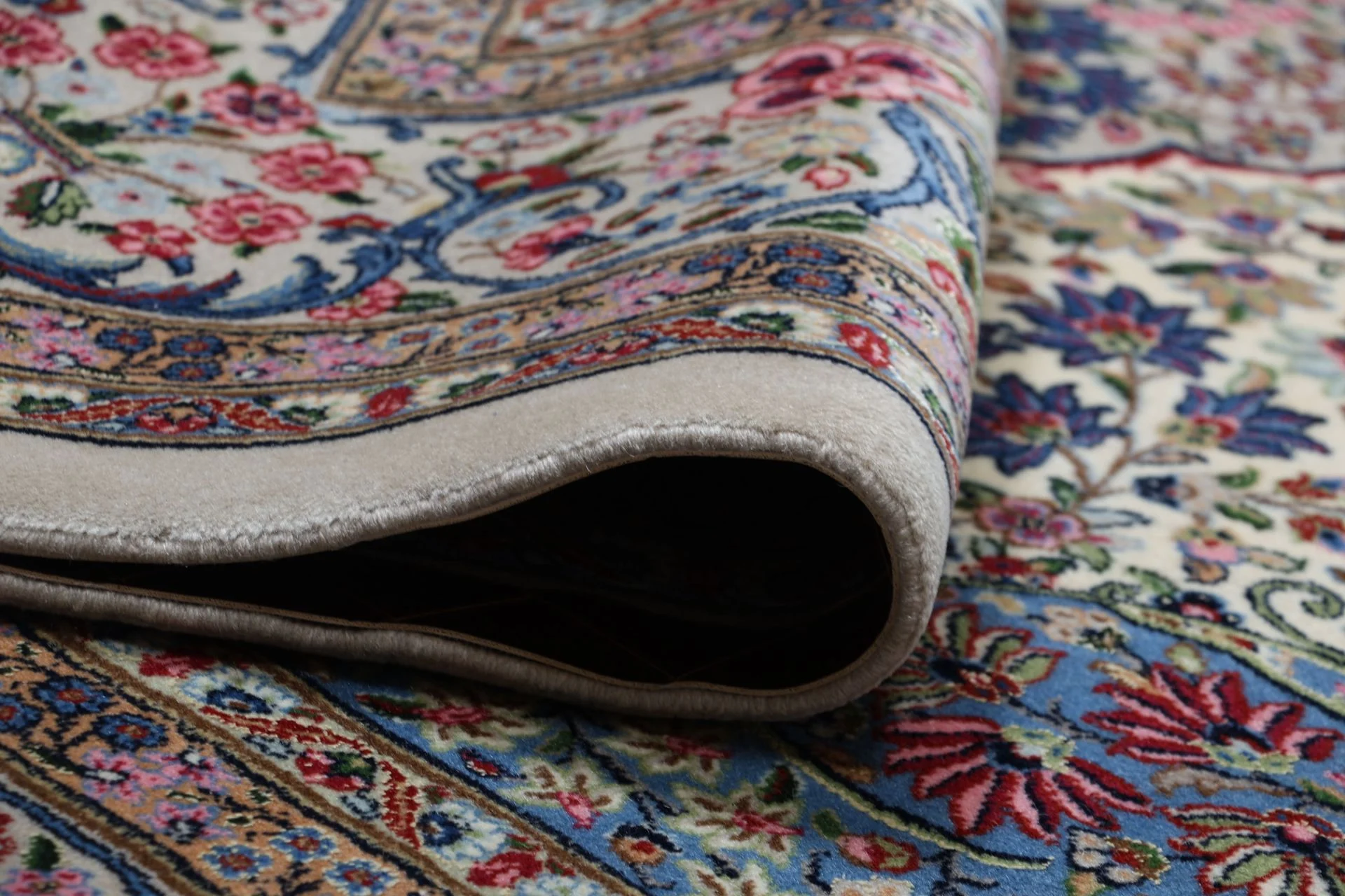 Kerman Persian Rug — hand-knotted, 250 × 300 cm, Wool & Silk