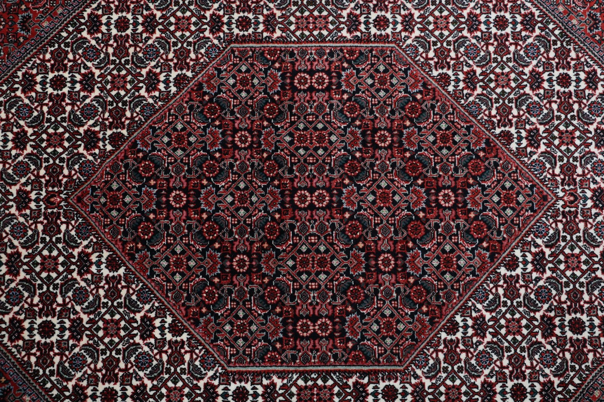 Bijar Persian Rug 255 × 297 cm, Wool & Silk, hand-knotted