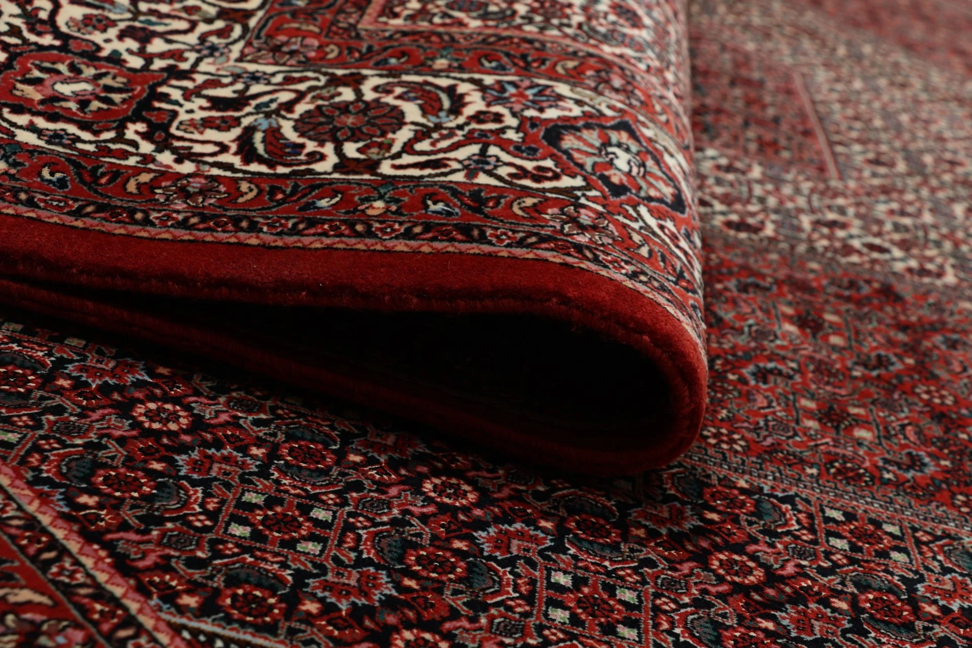 Bijar Persian Rug 255 × 297 cm, Wool & Silk, hand-knotted