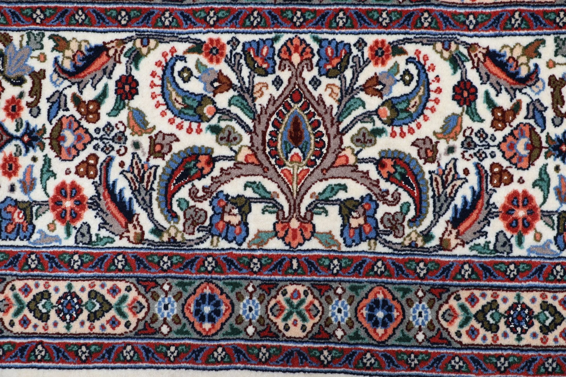 perserteppich-moud-255-x-363-cm-schurwolle-seide-handgeknupft-102 Moud Persian Rug 255 × 363 cm, Wool & Silk, hand-knotted