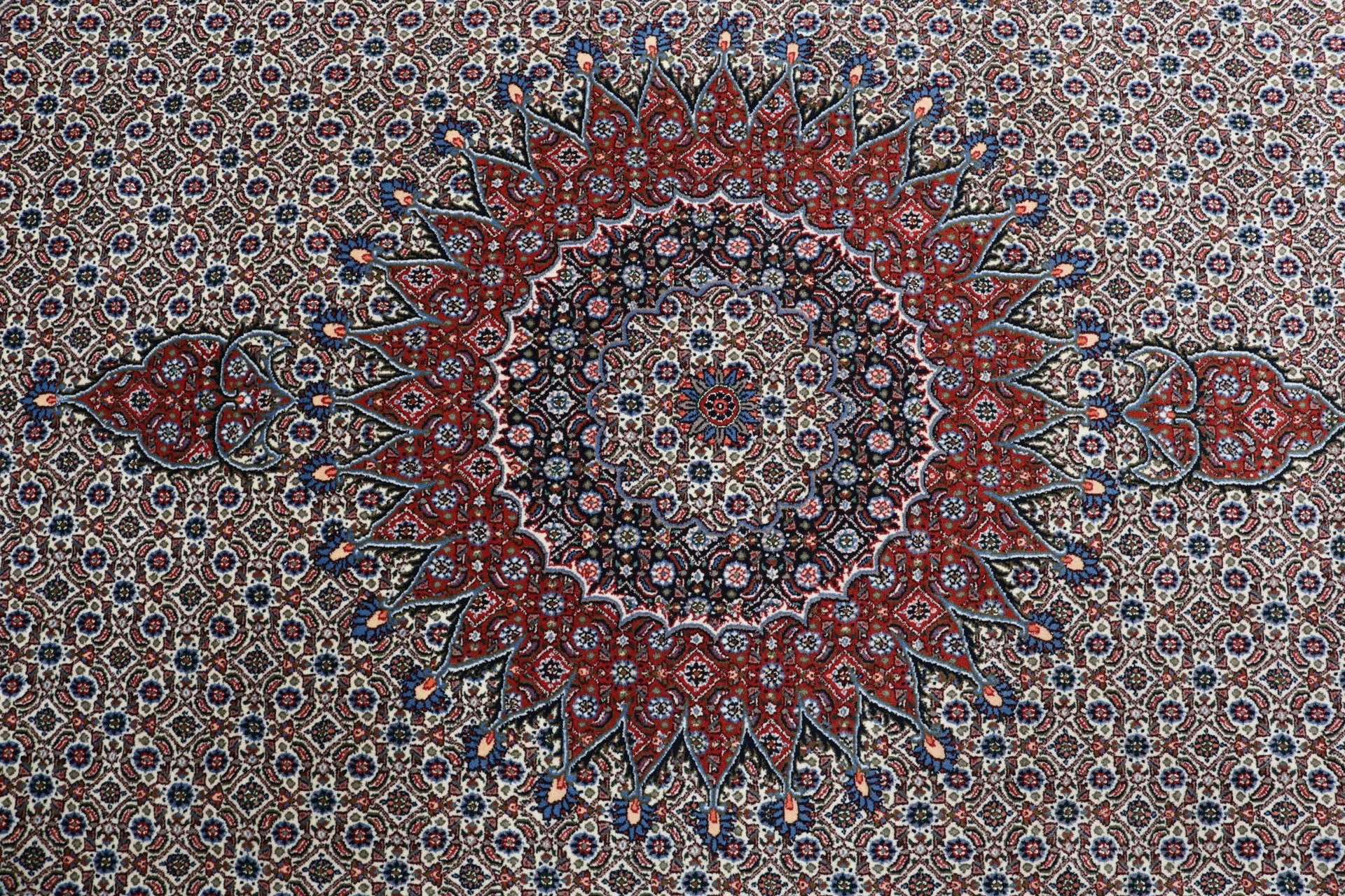 perserteppich-moud-255-x-363-cm-schurwolle-seide-handgeknupft-110 Moud Persian Rug 255 × 363 cm, Wool & Silk, hand-knotted