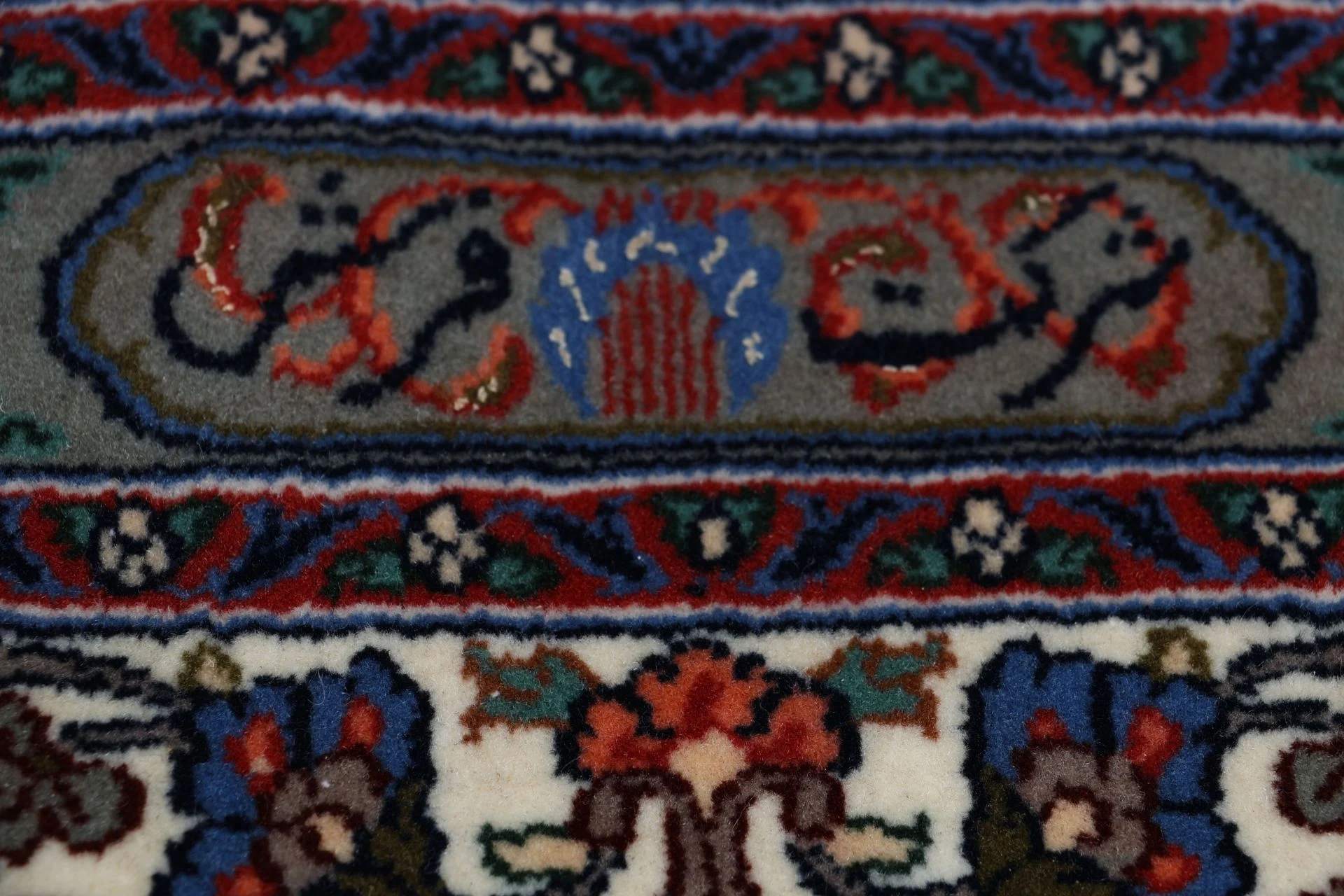 perserteppich-moud-255-x-363-cm-schurwolle-seide-handgeknupft-121 Moud Persian Rug 255 × 363 cm, Wool & Silk, hand-knotted