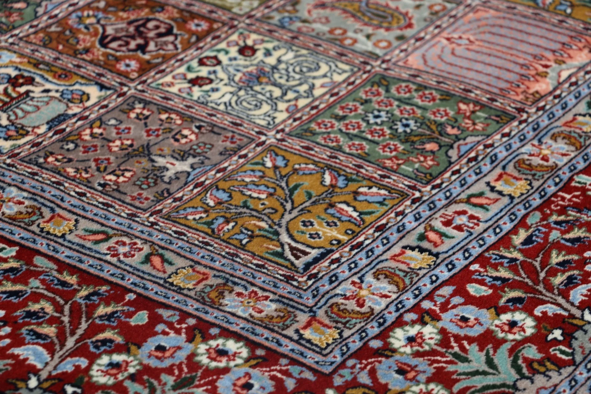 Hand-Knotted Wool & Silk Moud Persian Rug, 207 × 300 cm
