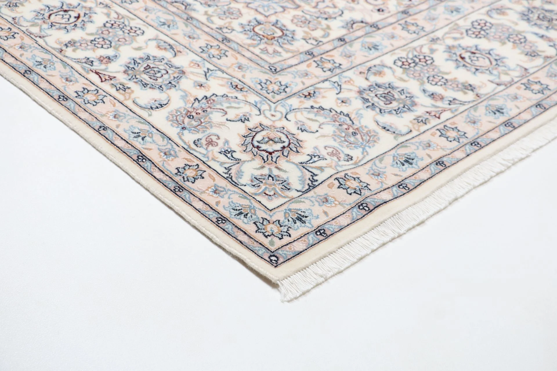 perserteppich-nain-255-x-366-cm-schurwolle-und-seide-handgeknupft-44 Nain Persian Rug 255 × 366 cm, Wool & Silk, hand-knotted