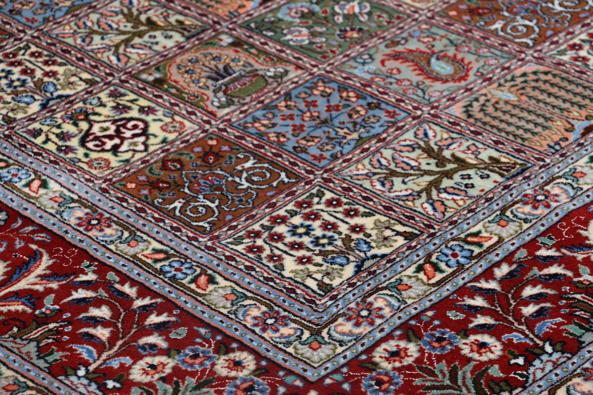 perserteppich-moud-210-x-300-cm-schurwolle-seide-handgeknupft-55 Moud Persian Rug — hand-knotted, 210 × 300 cm, Wool & Silk