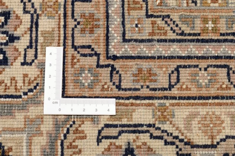 Bijar Indian Rug — hand-knotted, 200 × 303 cm, Wool & Silk