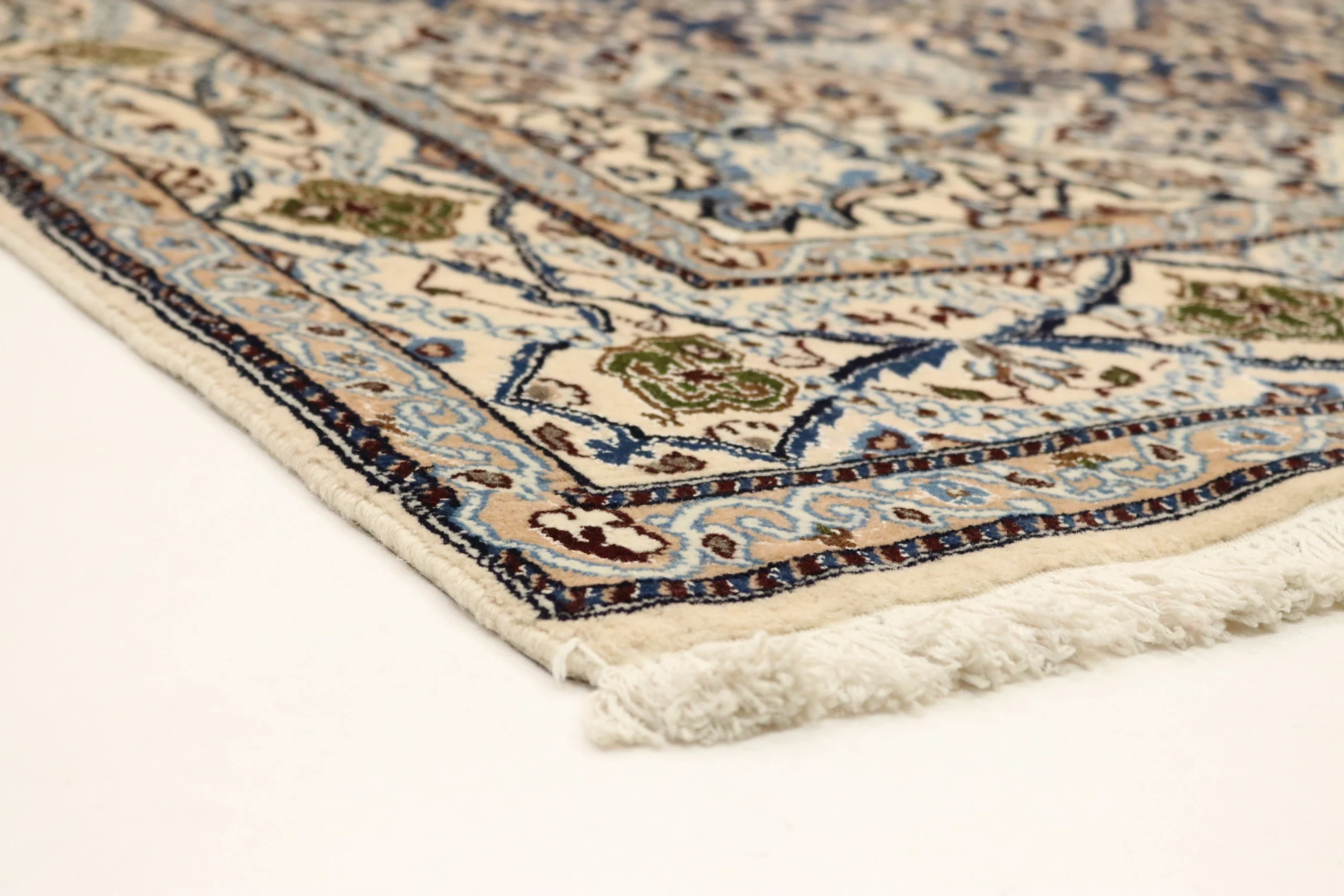 Hand-Knotted Wool & Silk Nain Persian Rug, 258 × 160 cm