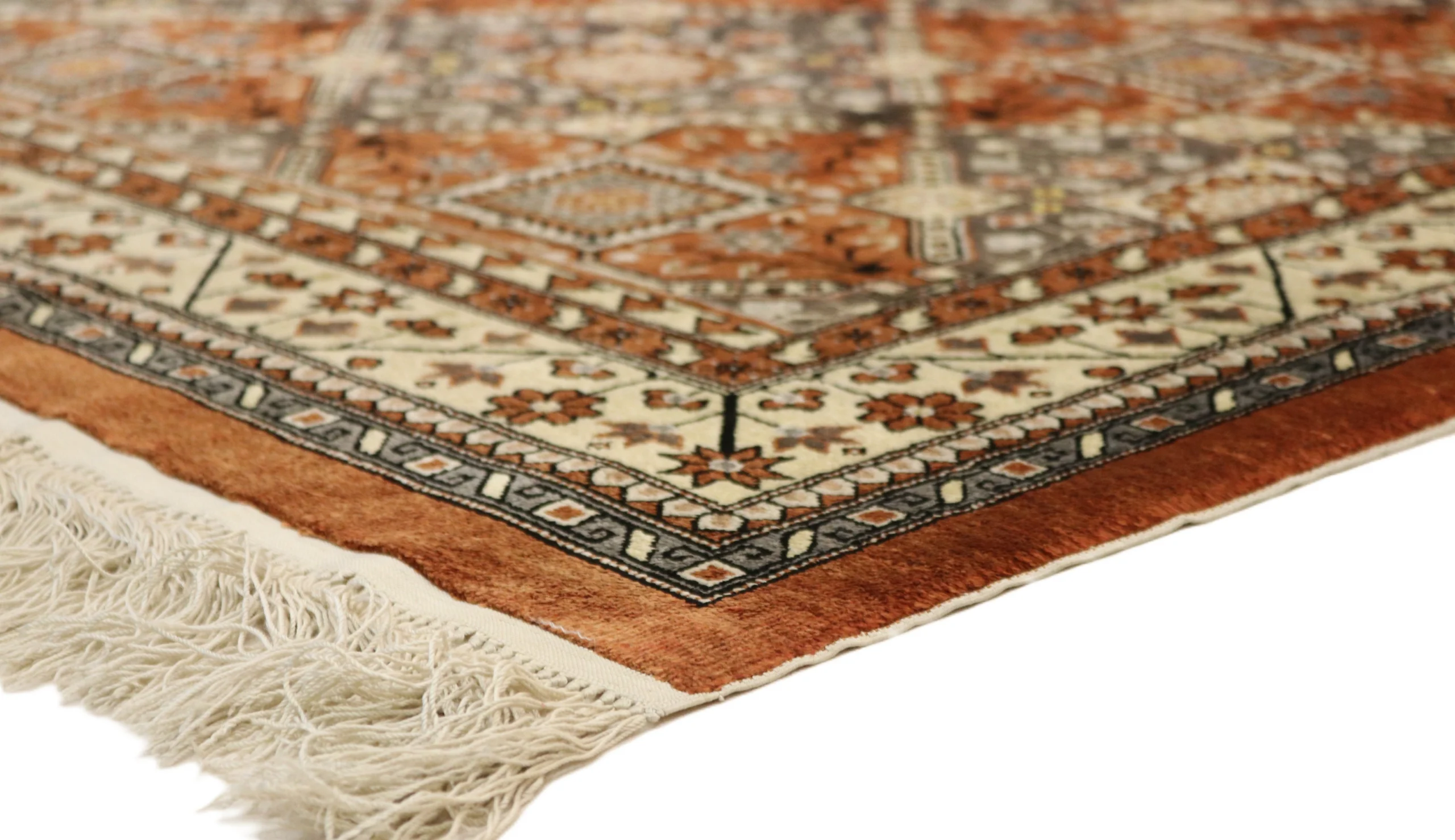 Persian Rug 183 × 122 cm, Silk, hand-knotted
