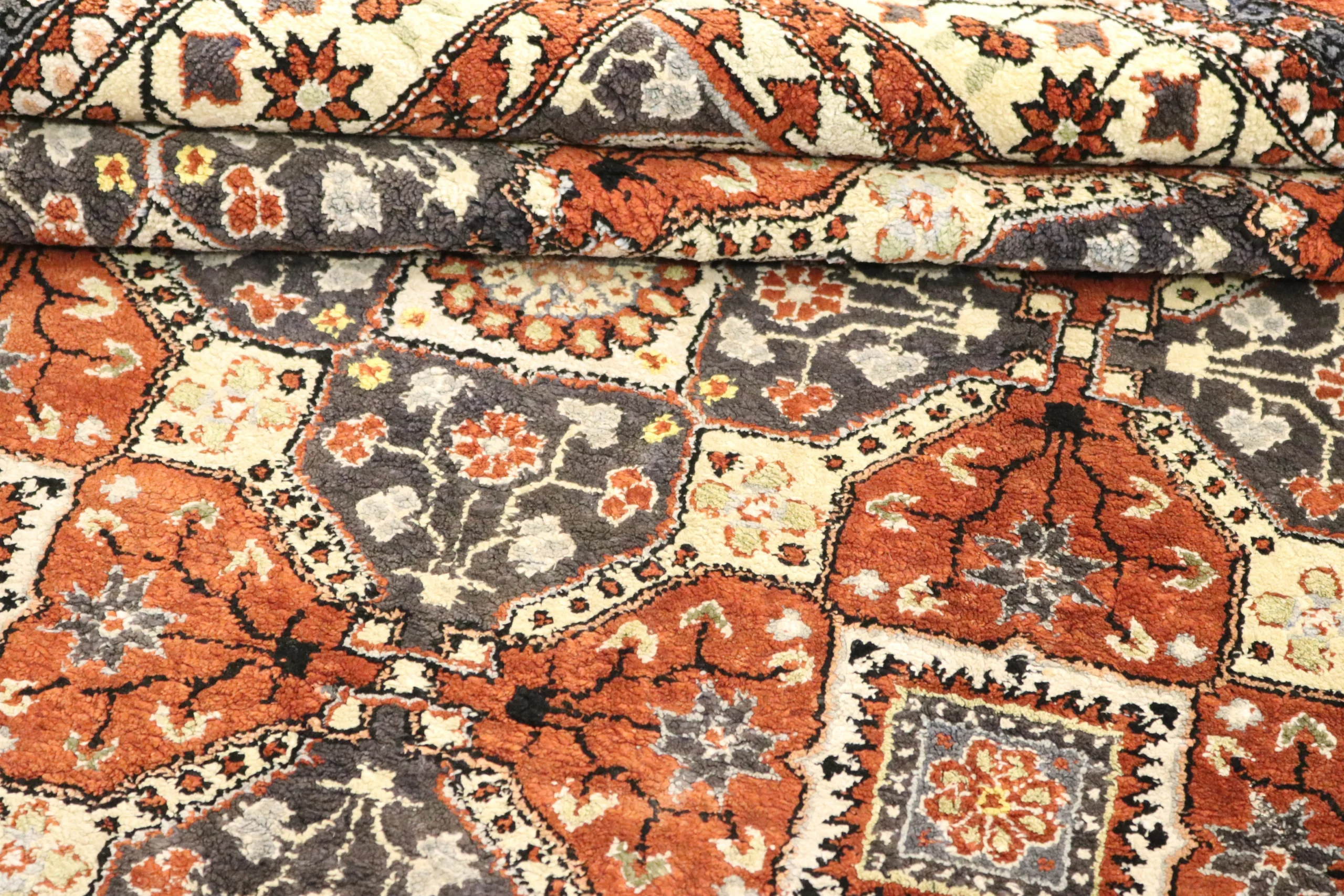 Persian Rug 183 × 122 cm, Silk, hand-knotted