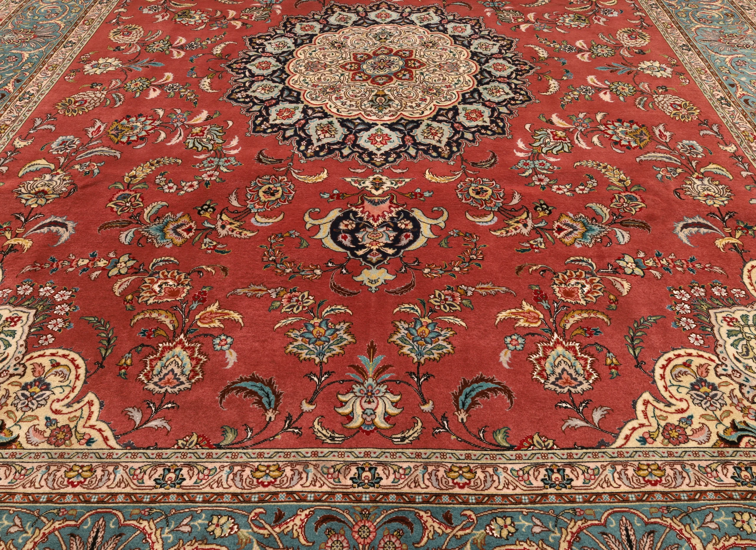 Tabriz Persian Rug 308 × 249 cm, Wool & Silk, hand-knotted