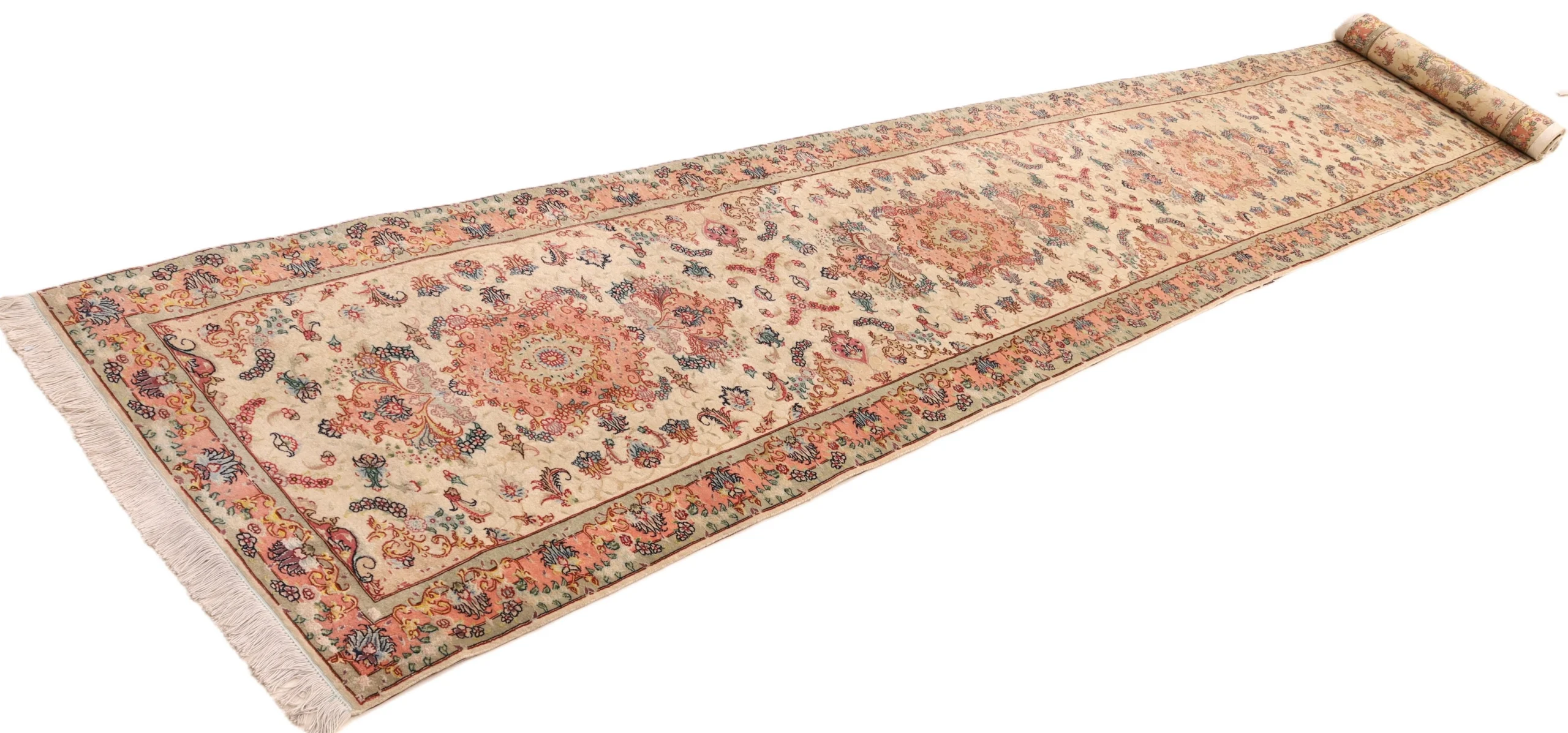 Tabriz Persian Rug — hand-knotted, 680 × 85 cm, Wool & Silk