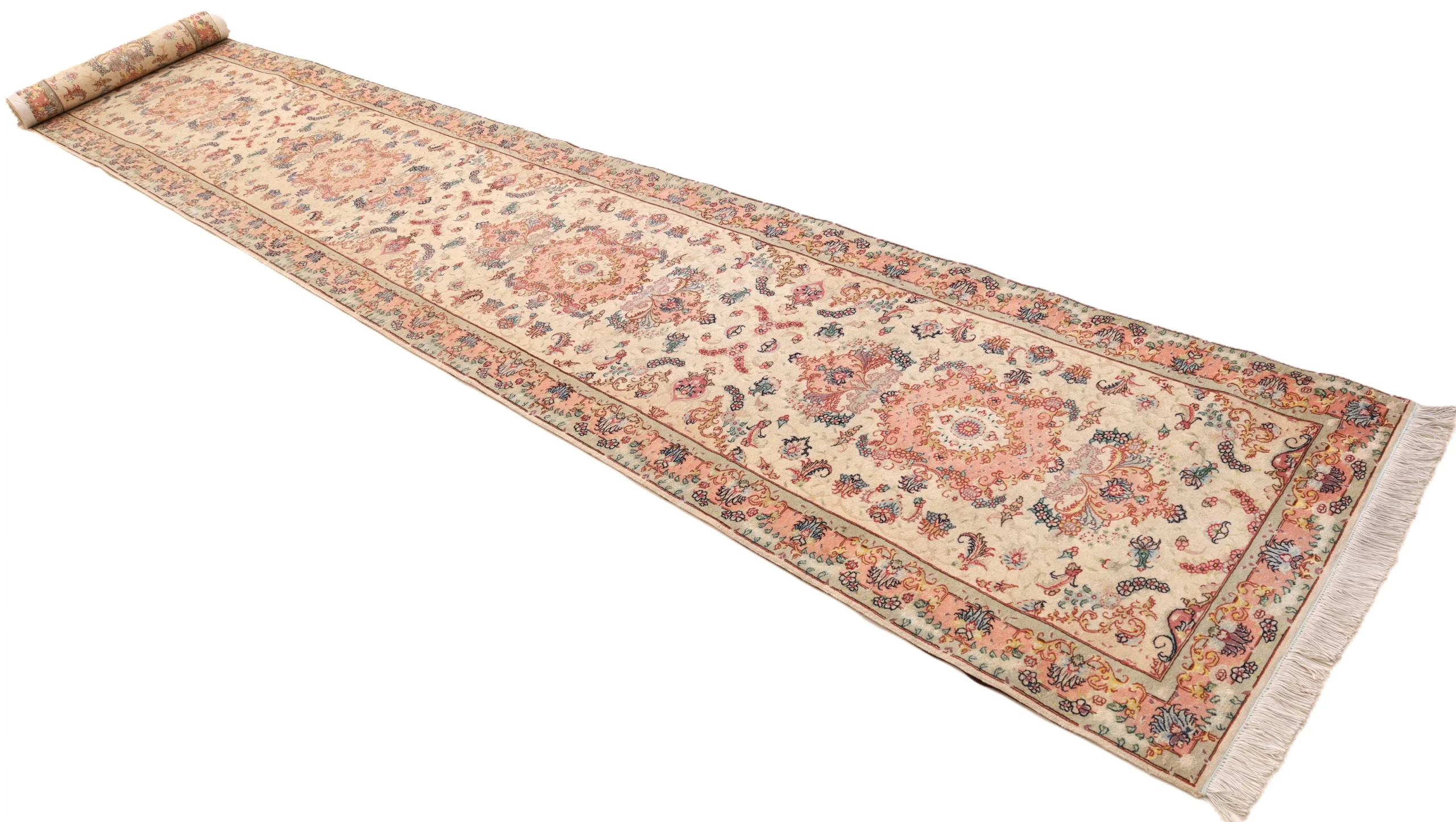 Tabriz Persian Rug — hand-knotted, 680 × 85 cm, Wool & Silk