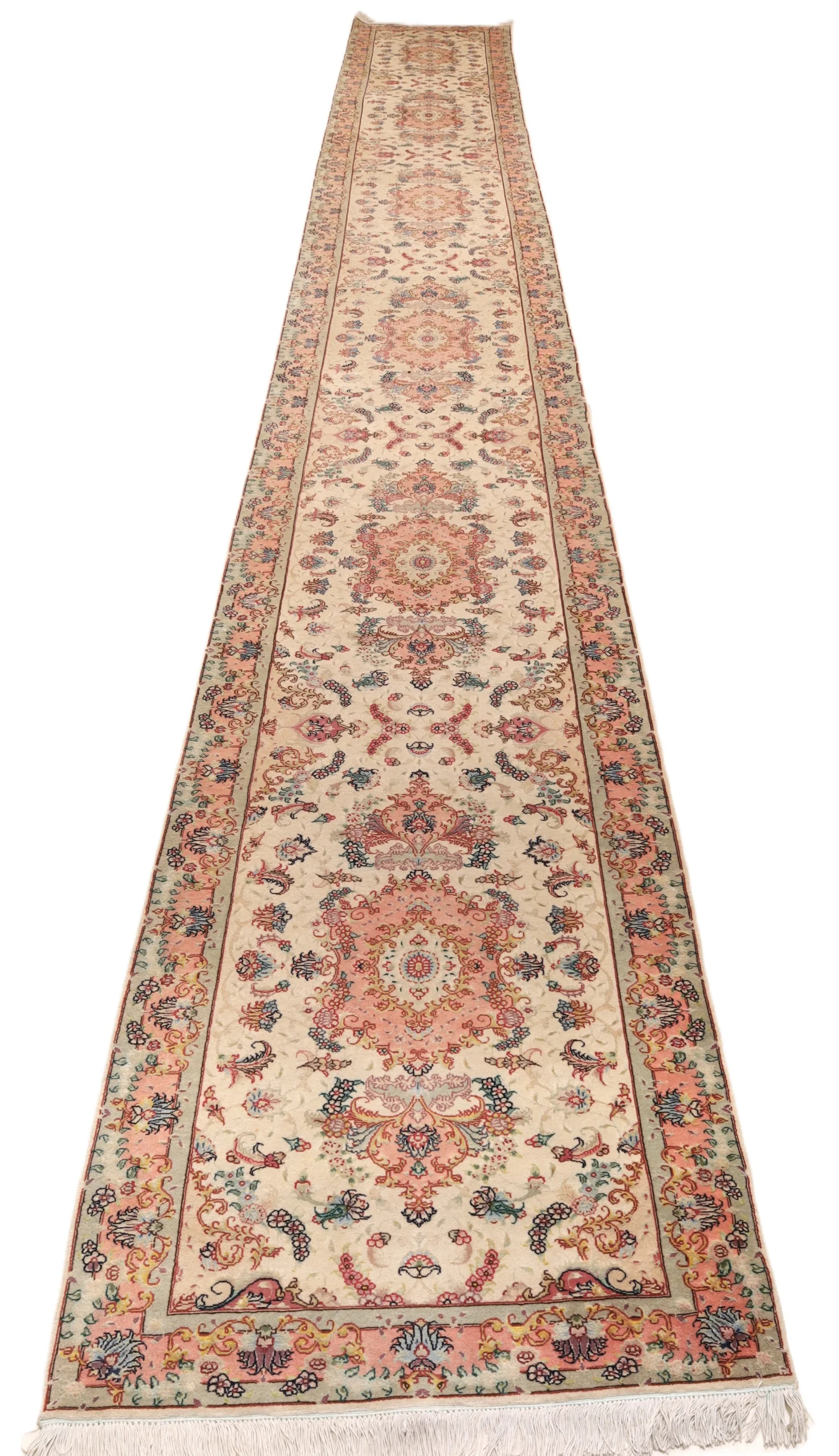 Tabriz Persian Rug — hand-knotted, 680 × 85 cm, Wool & Silk