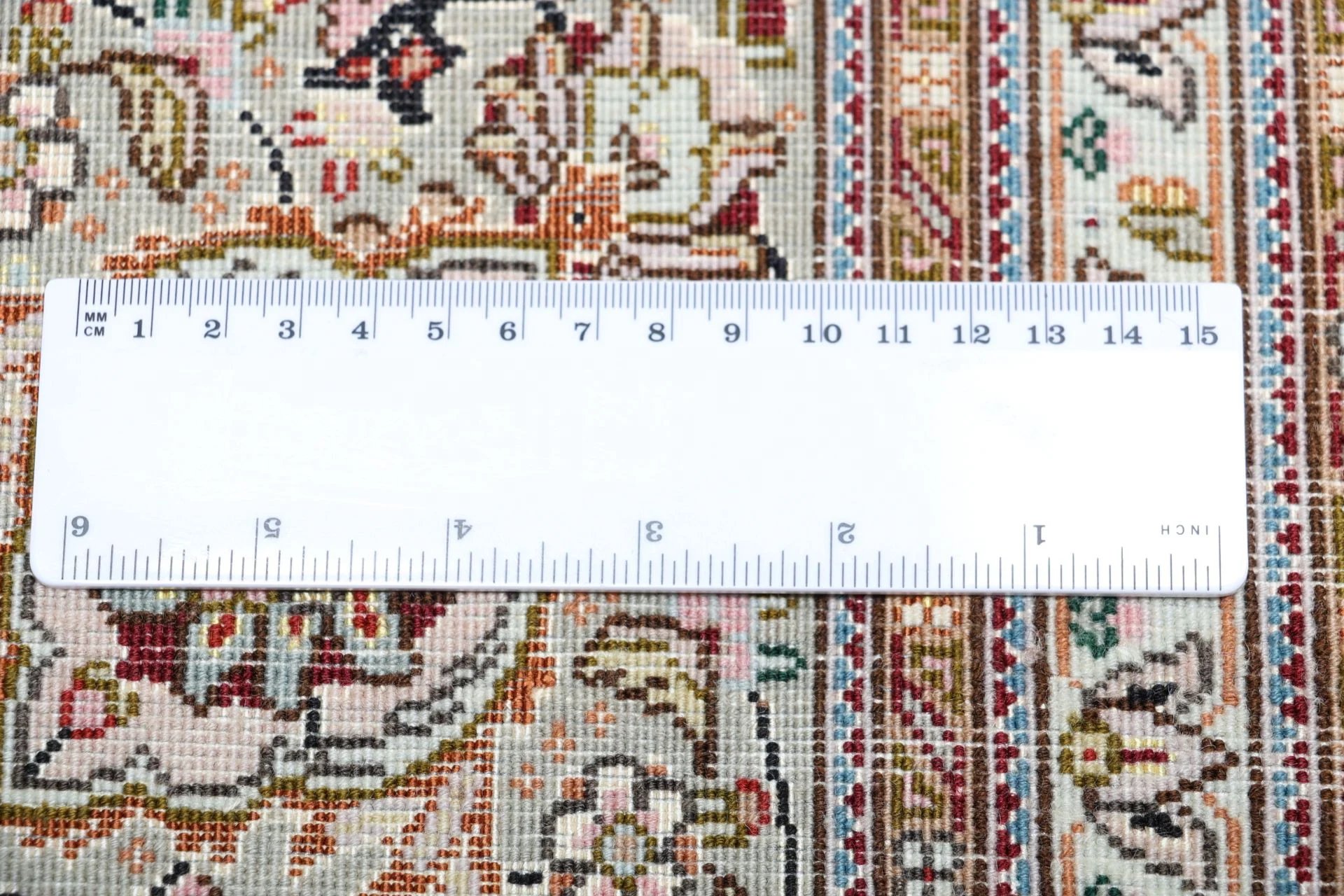 Tabriz Persian Rug — hand-knotted, 200 × 260 cm, Wool & Silk