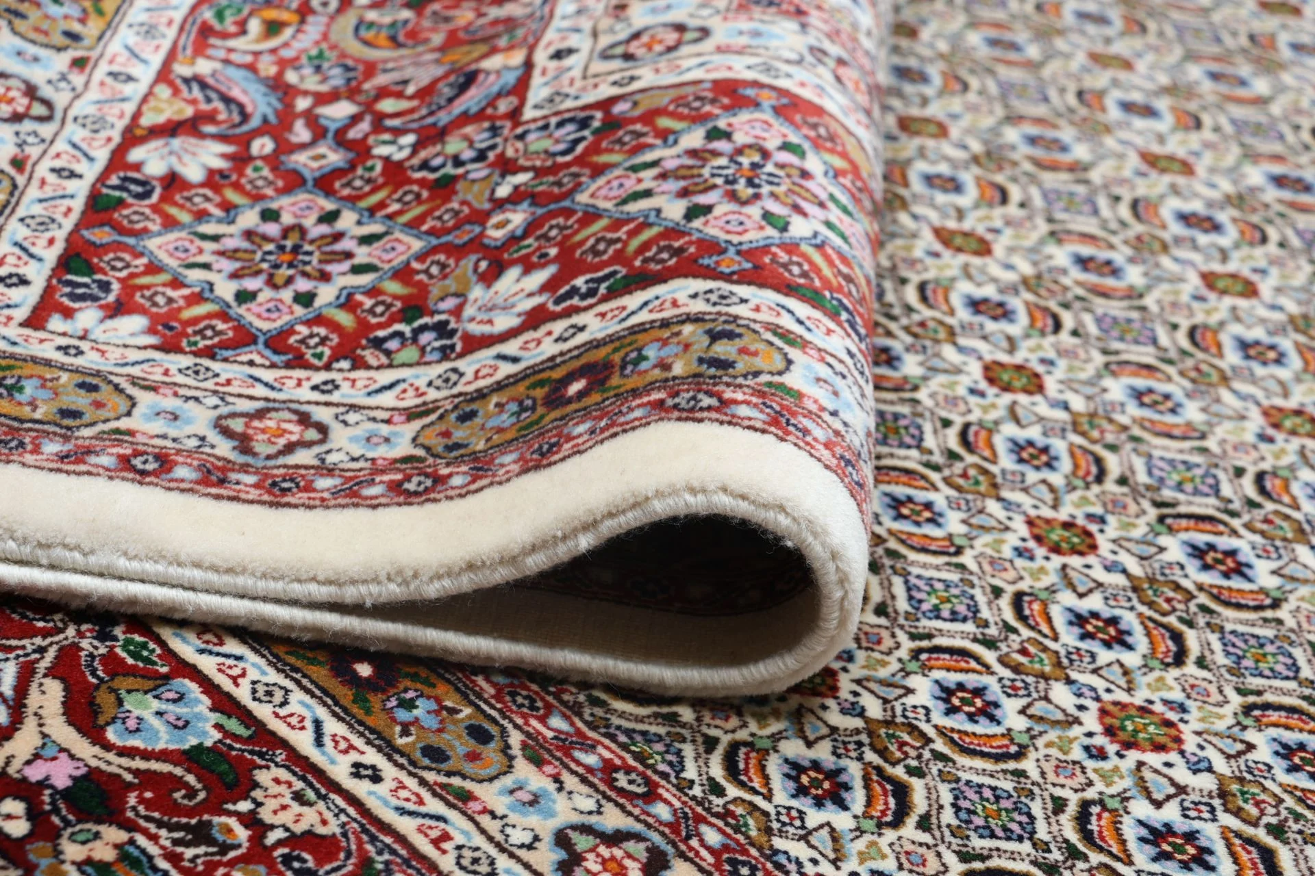 Moud Persian Rug — hand-knotted, 207 × 300 cm, Wool