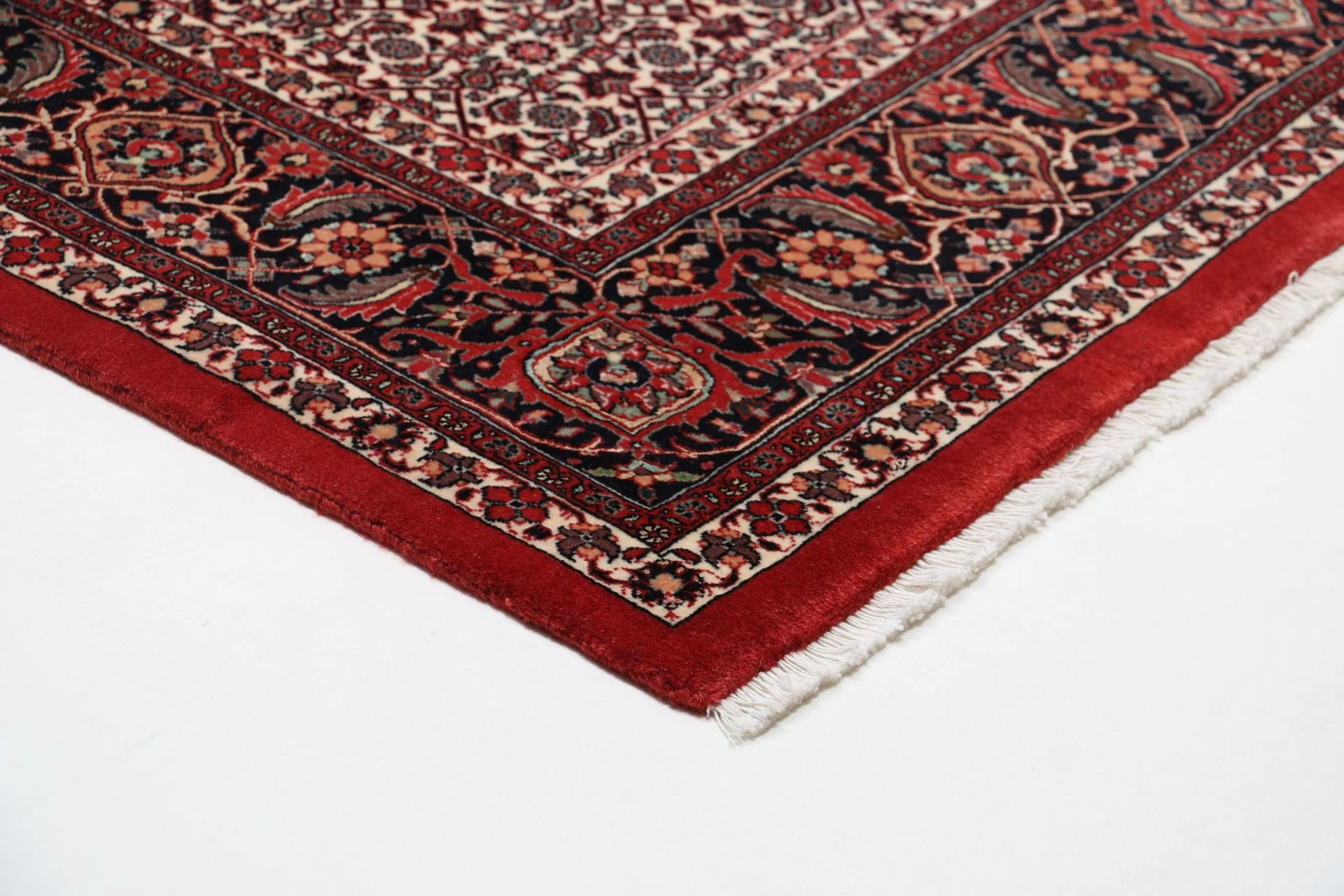 Bijar Persian Rug 203 × 295 cm, Wool & Silk, hand-knotted