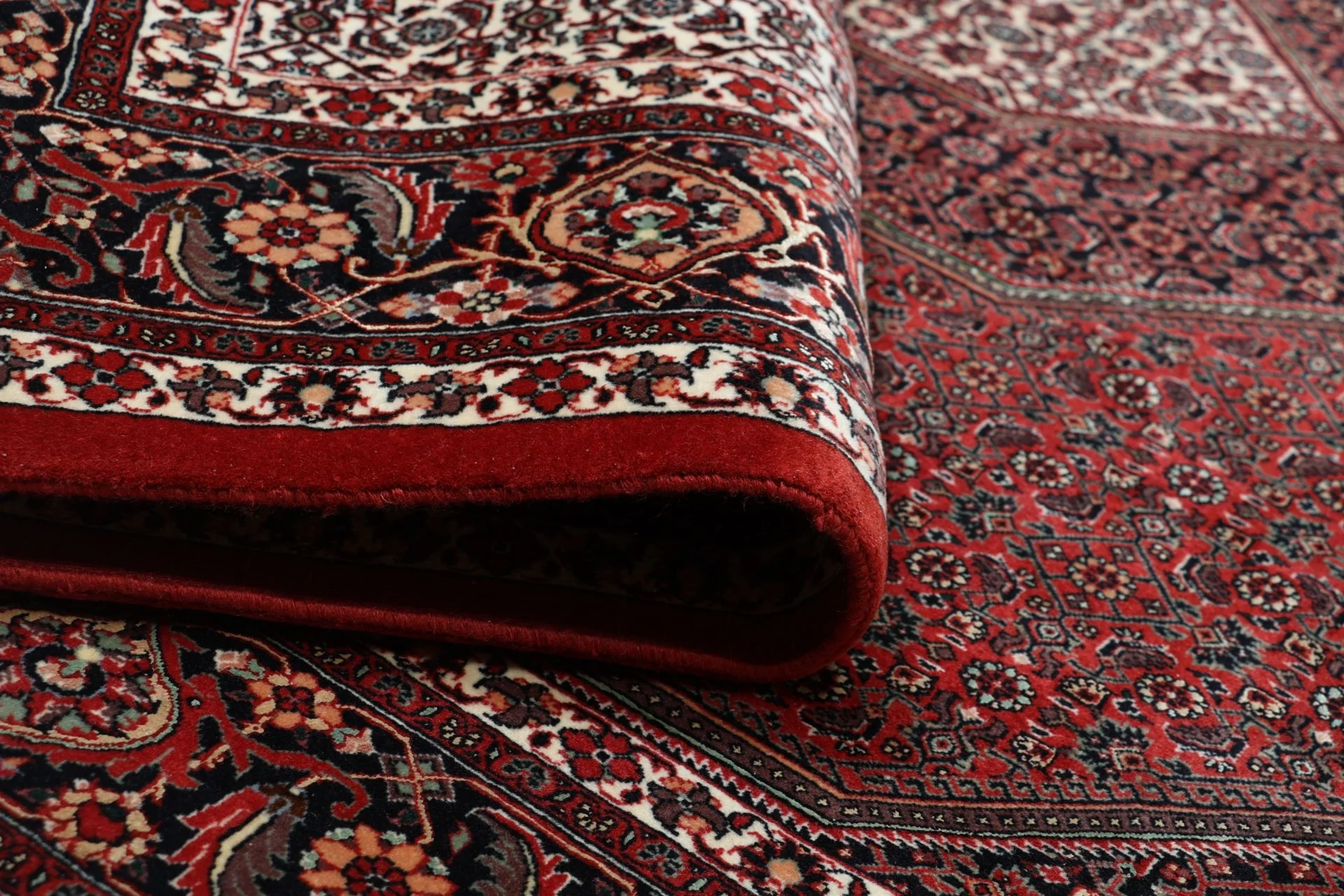 Bijar Persian Rug 203 × 295 cm, Wool & Silk, hand-knotted