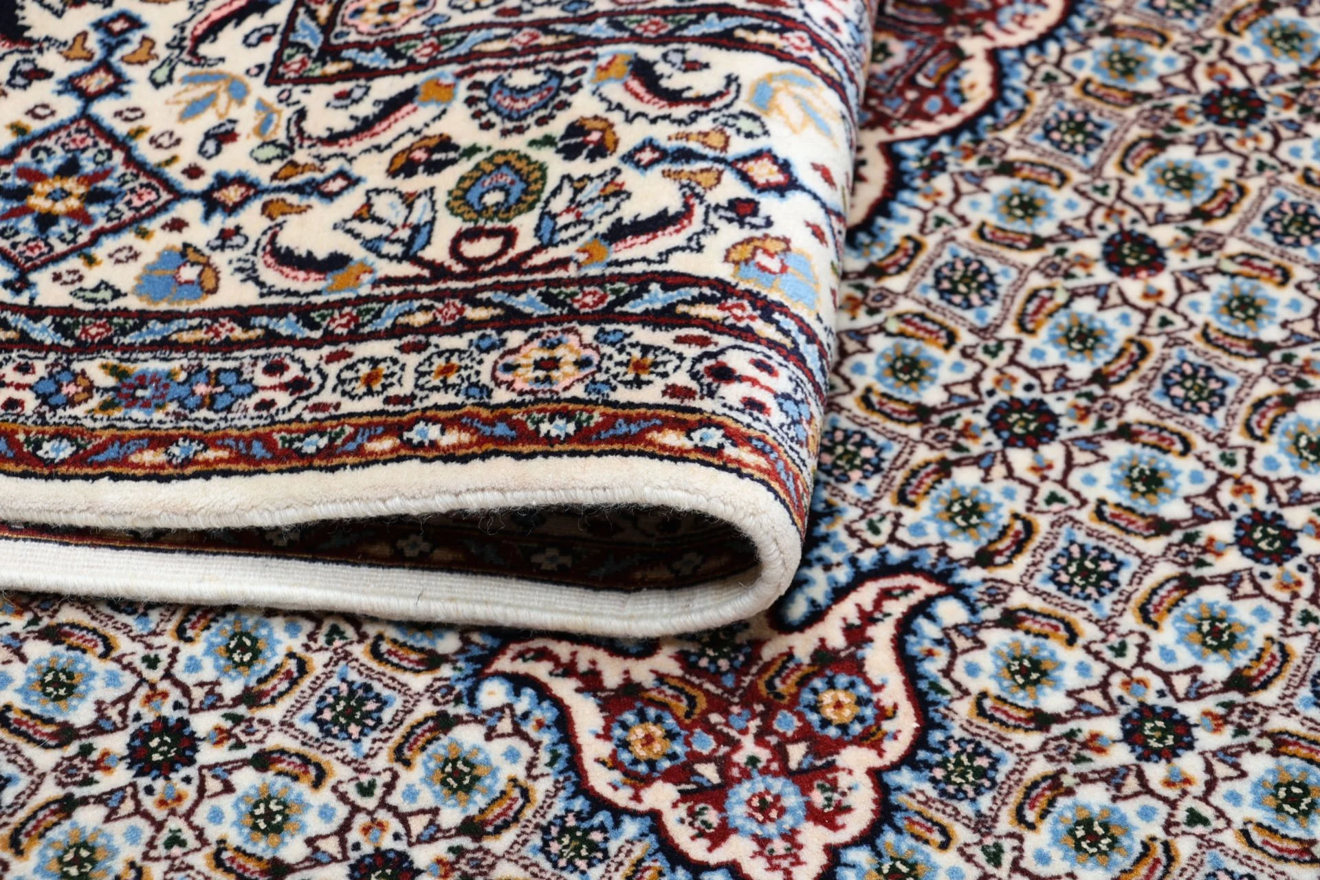 Moud Persian Rug — hand-knotted, 195 × 255 cm, Wool