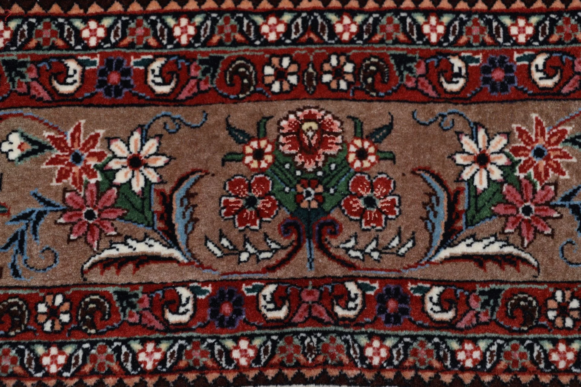 Hand-Knotted Wool & Silk Bijar Persian Rug, 175 × 248 cm