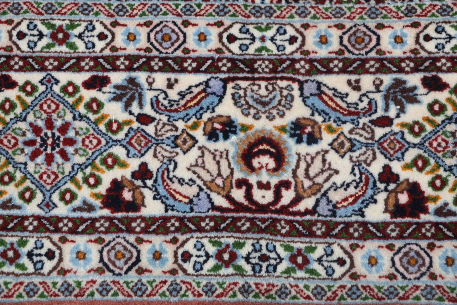 Moud Persian Rug 178 × 235 cm, Wool & Silk, hand-knotted