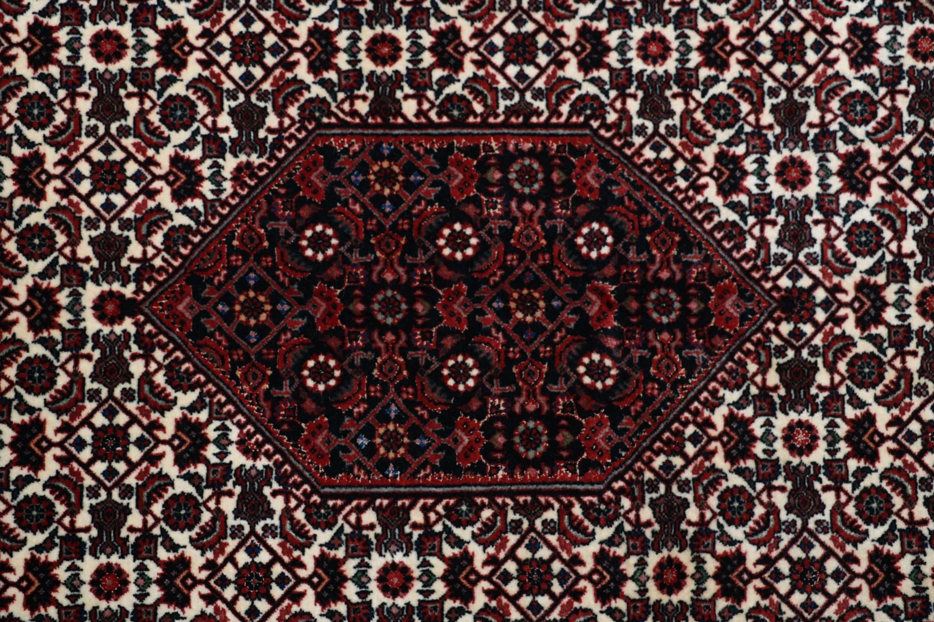 Bijar Persian Rug 177 × 236 cm, Wool & Silk, hand-knotted