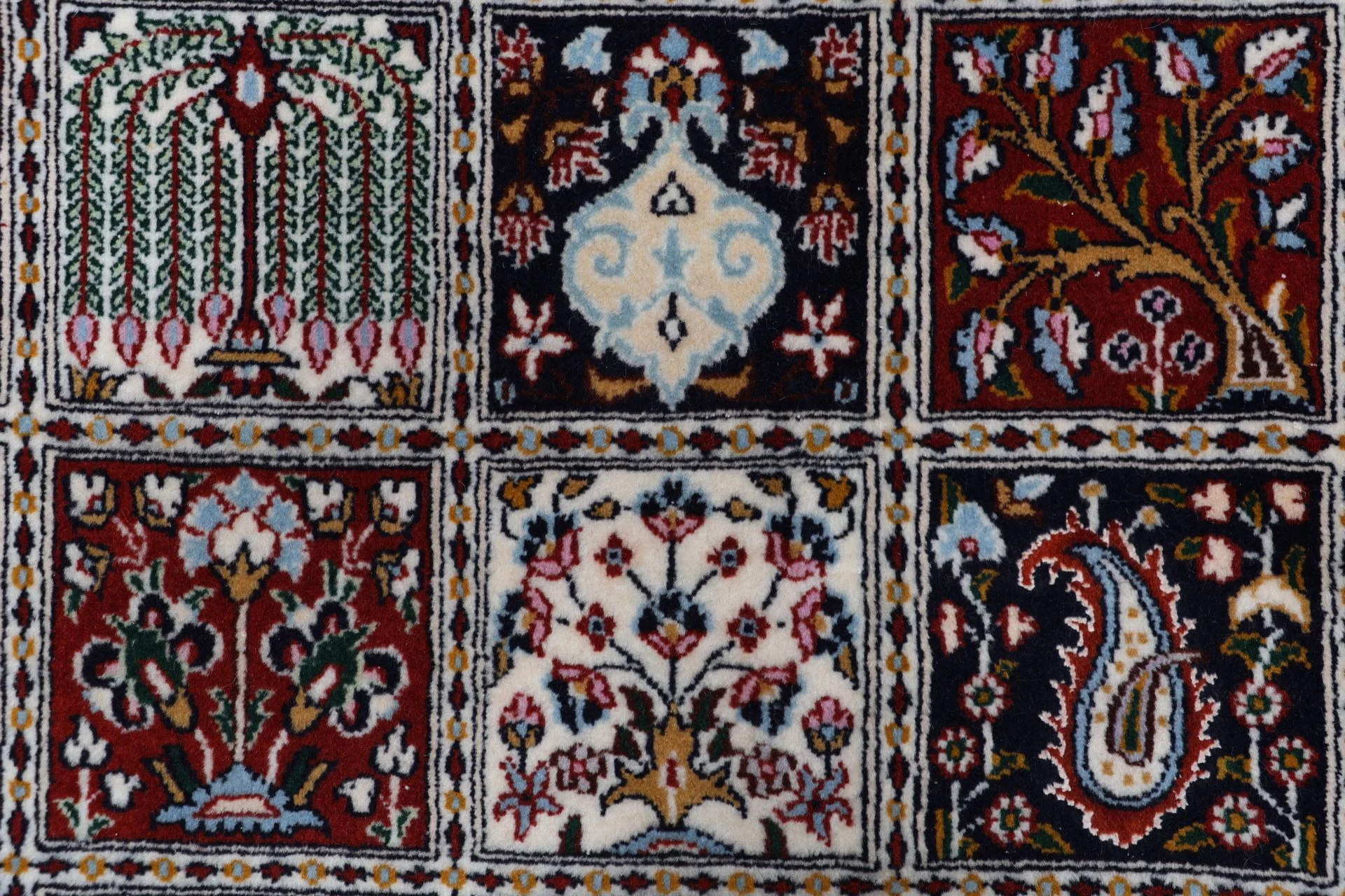 Hand-Knotted Wool Moud Persian Rug, 245 × 345 cm