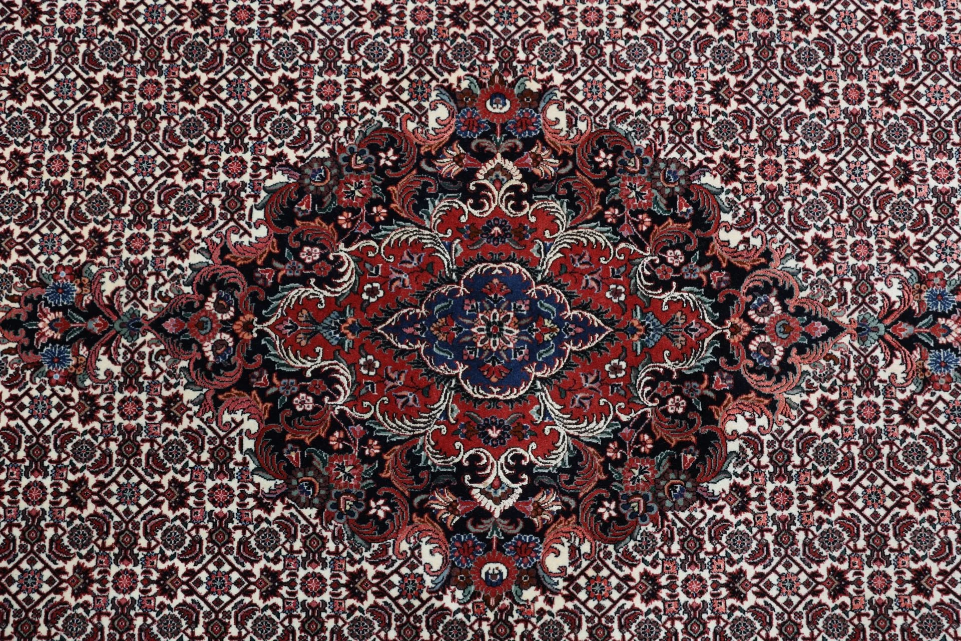 Hand-Knotted Wool & Silk Bijar Persian Rug, 175 × 255 cm