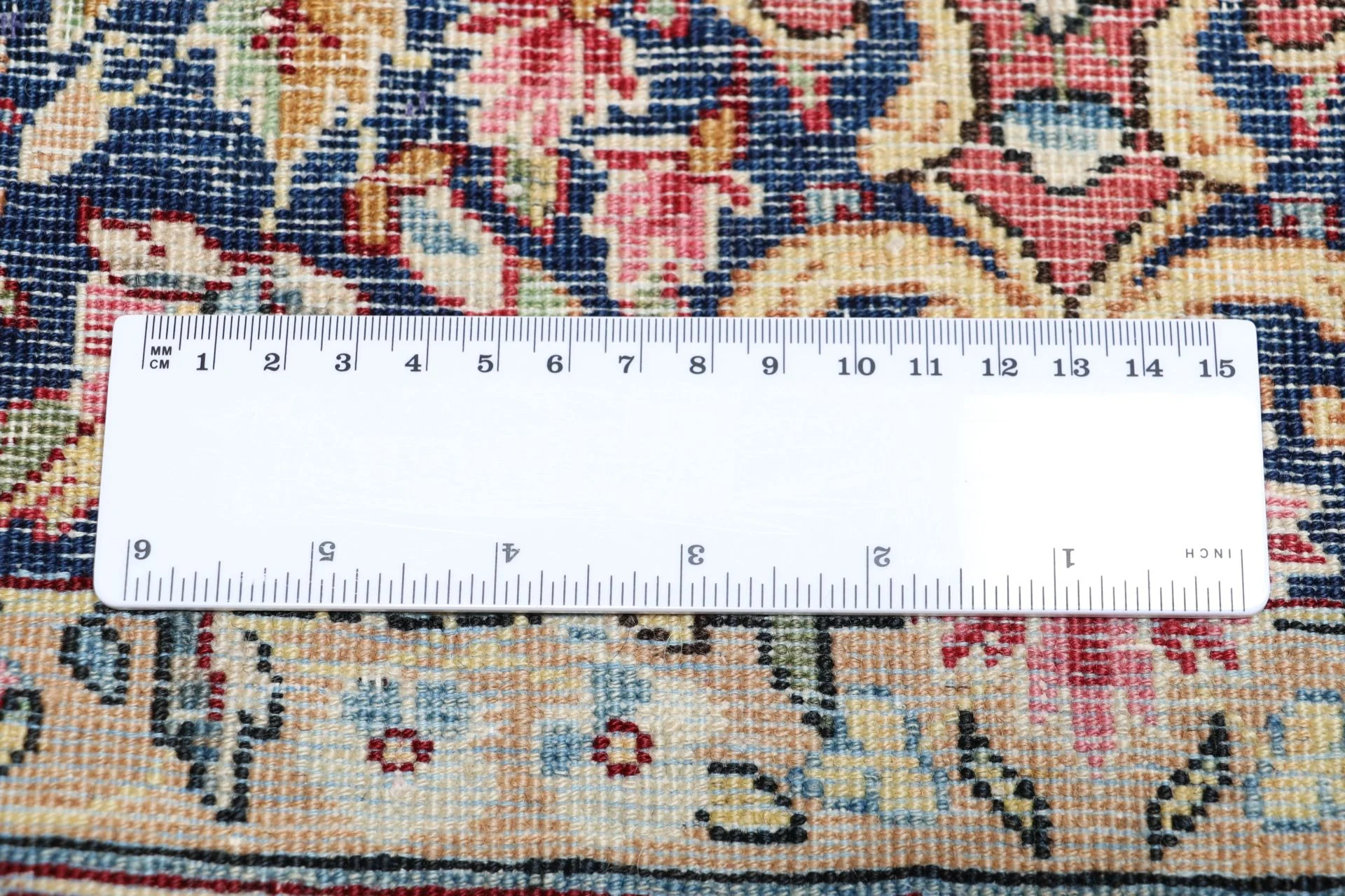 Kerman Persian Rug 148 × 227 cm, Wool, hand-knotted