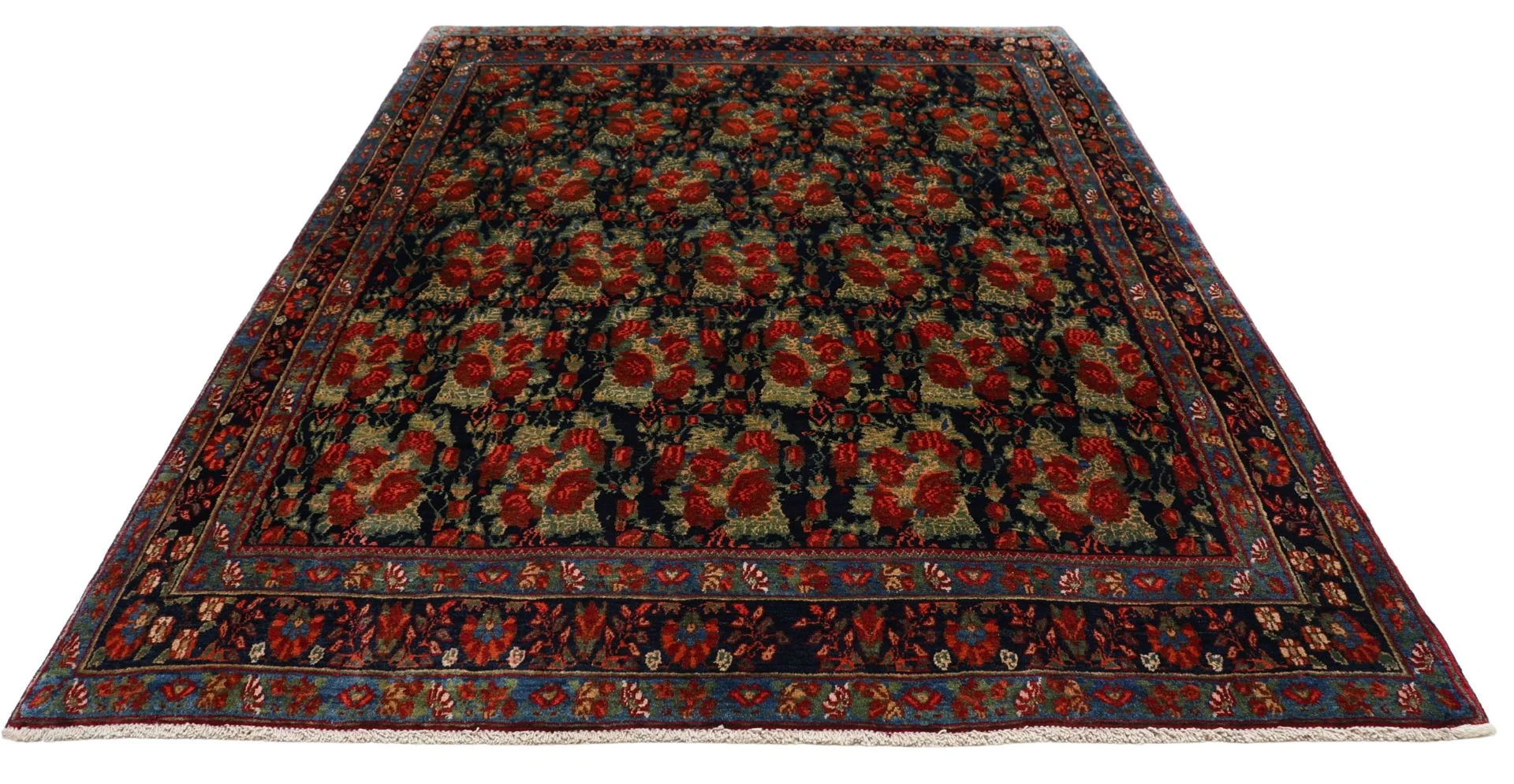 Persian Rug 163 × 218 cm, Wool, hand-knotted