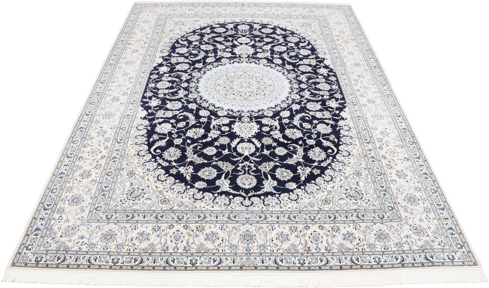 Nain Persian Rug — hand-knotted, 207 × 298 cm, Wool & Silk