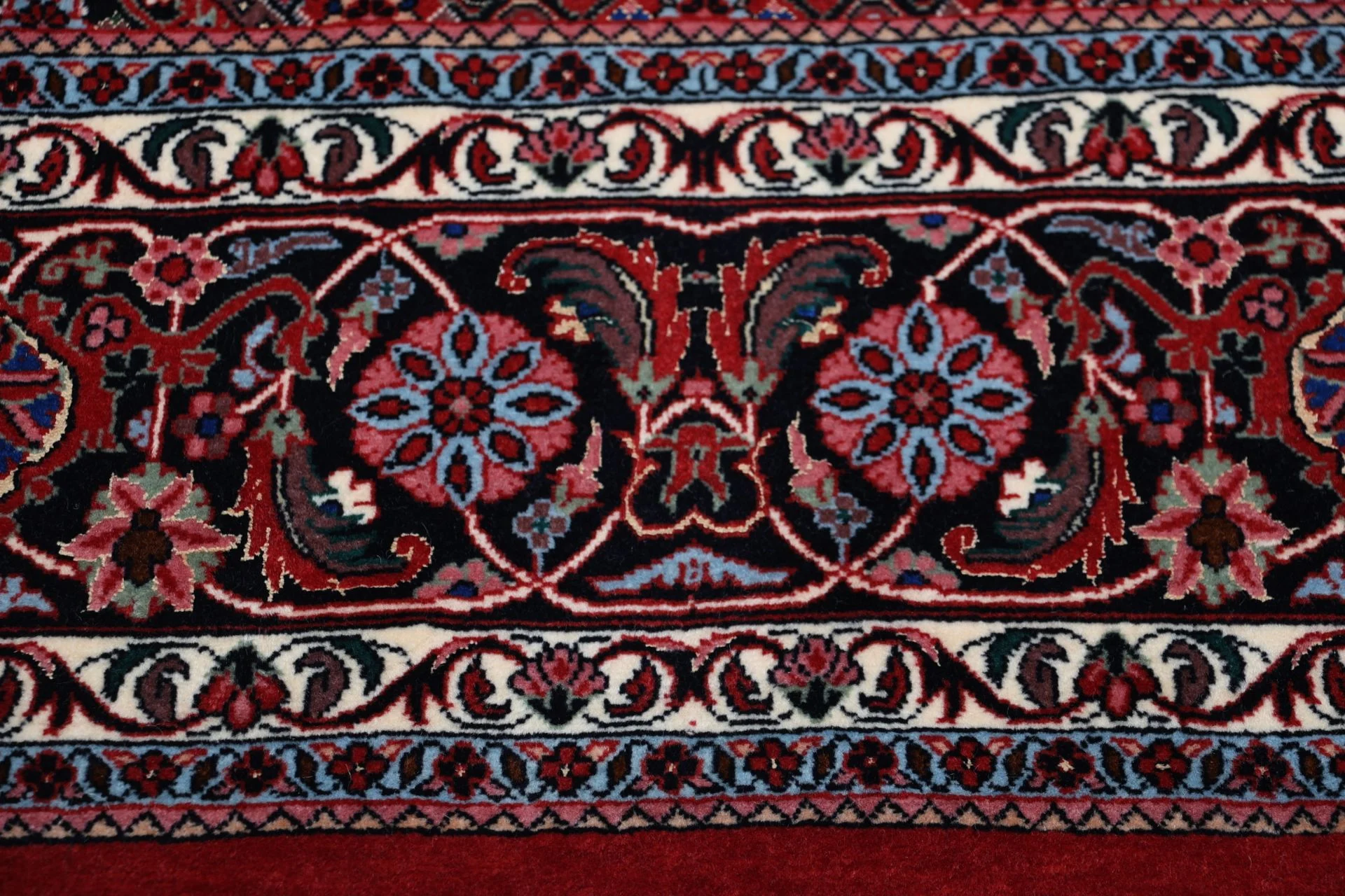 Bijar Persian Rug 200 × 224 cm, Wool, hand-knotted