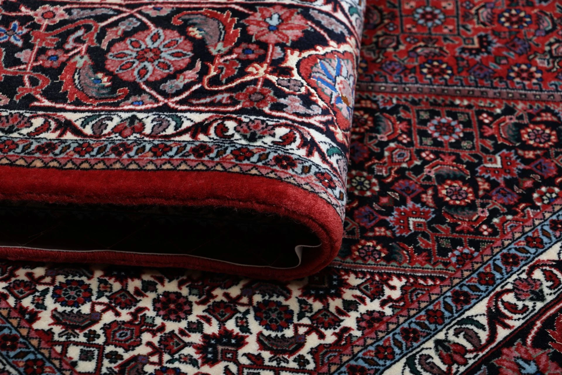 Bijar Persian Rug 200 × 224 cm, Wool, hand-knotted
