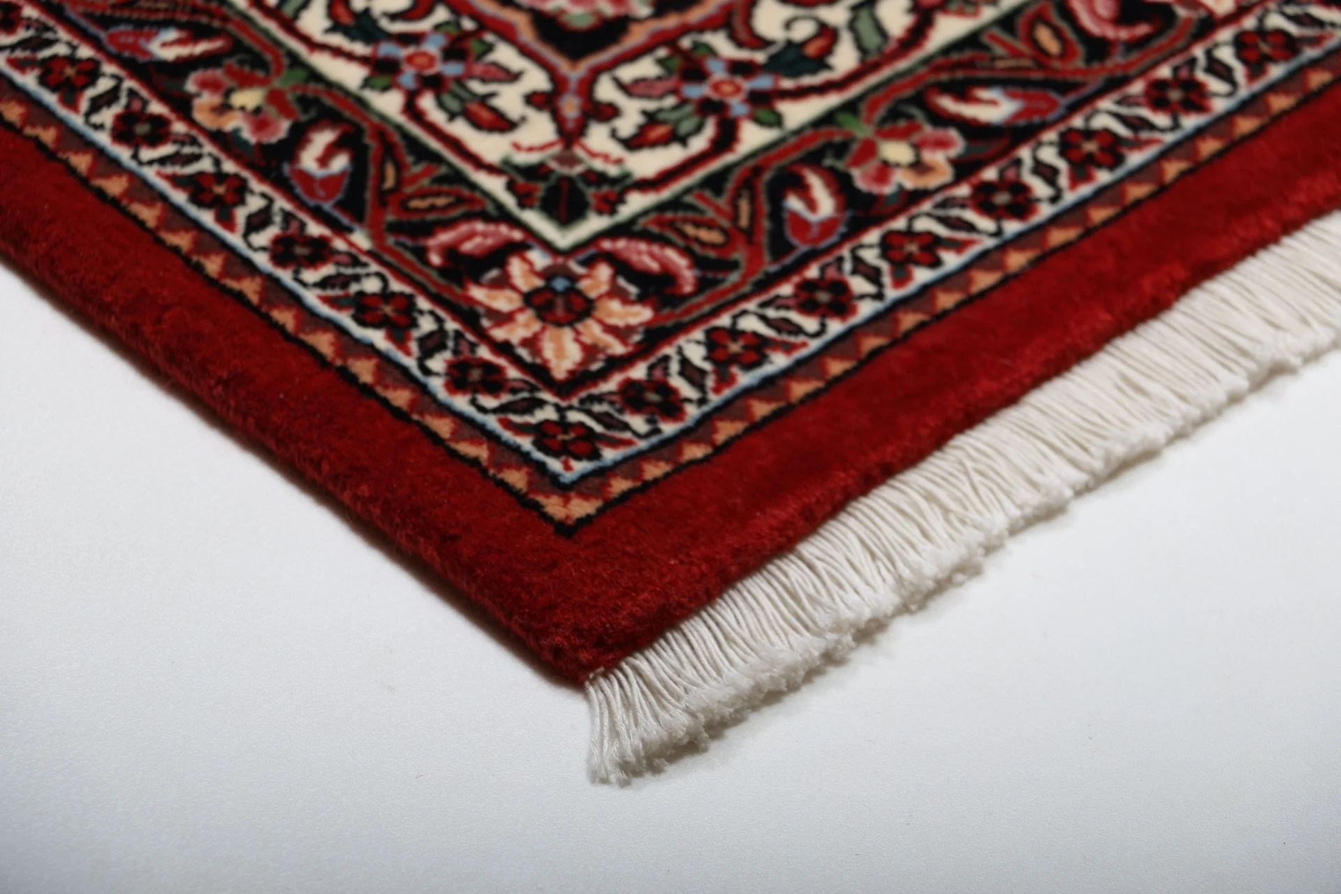 Bijar Persian Rug 207 × 256 cm, Wool & Silk, hand-knotted