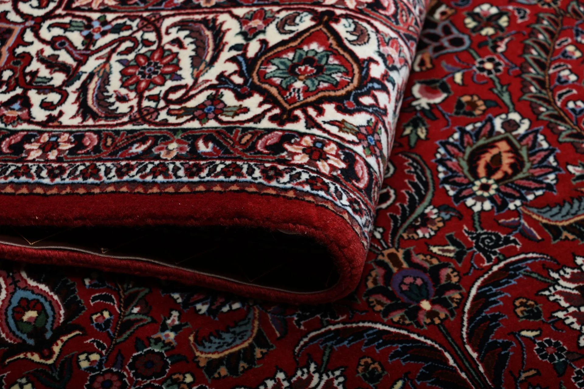Bijar Persian Rug 207 × 256 cm, Wool & Silk, hand-knotted