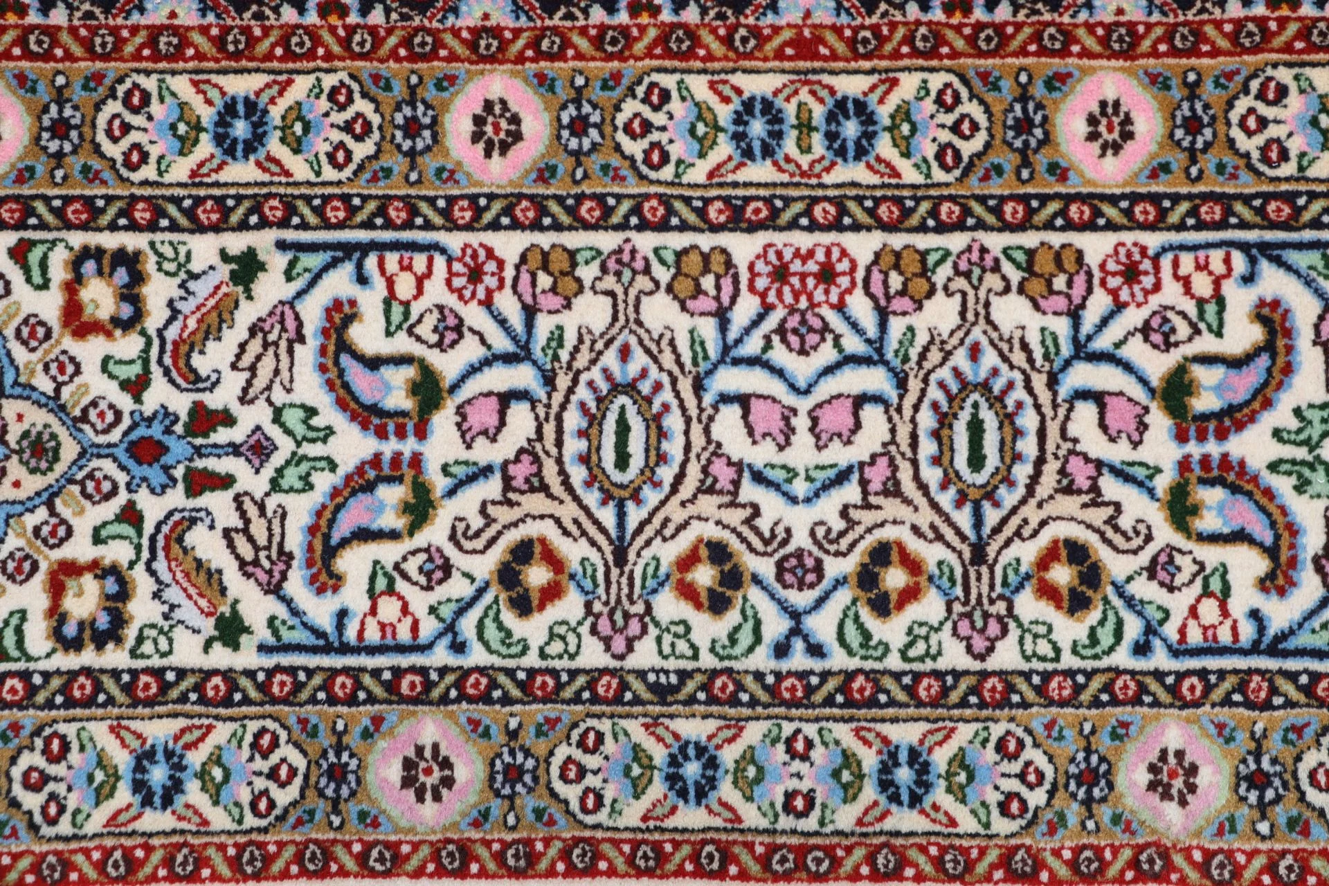 Moud Persian Rug — hand-knotted, 245 × 353 cm, Wool