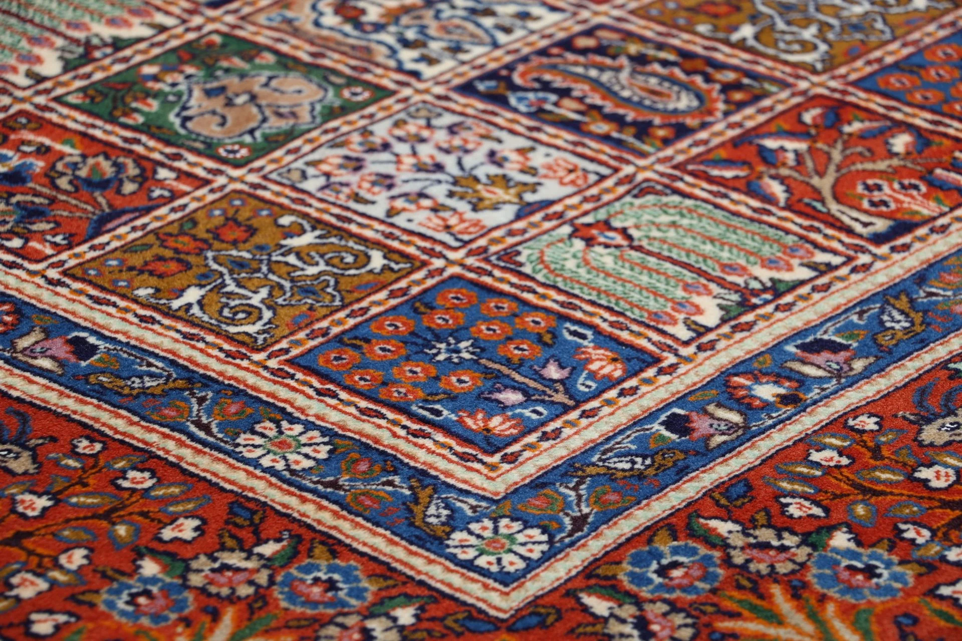 Hand-Knotted Wool Moud Persian Rug, 242 × 350 cm
