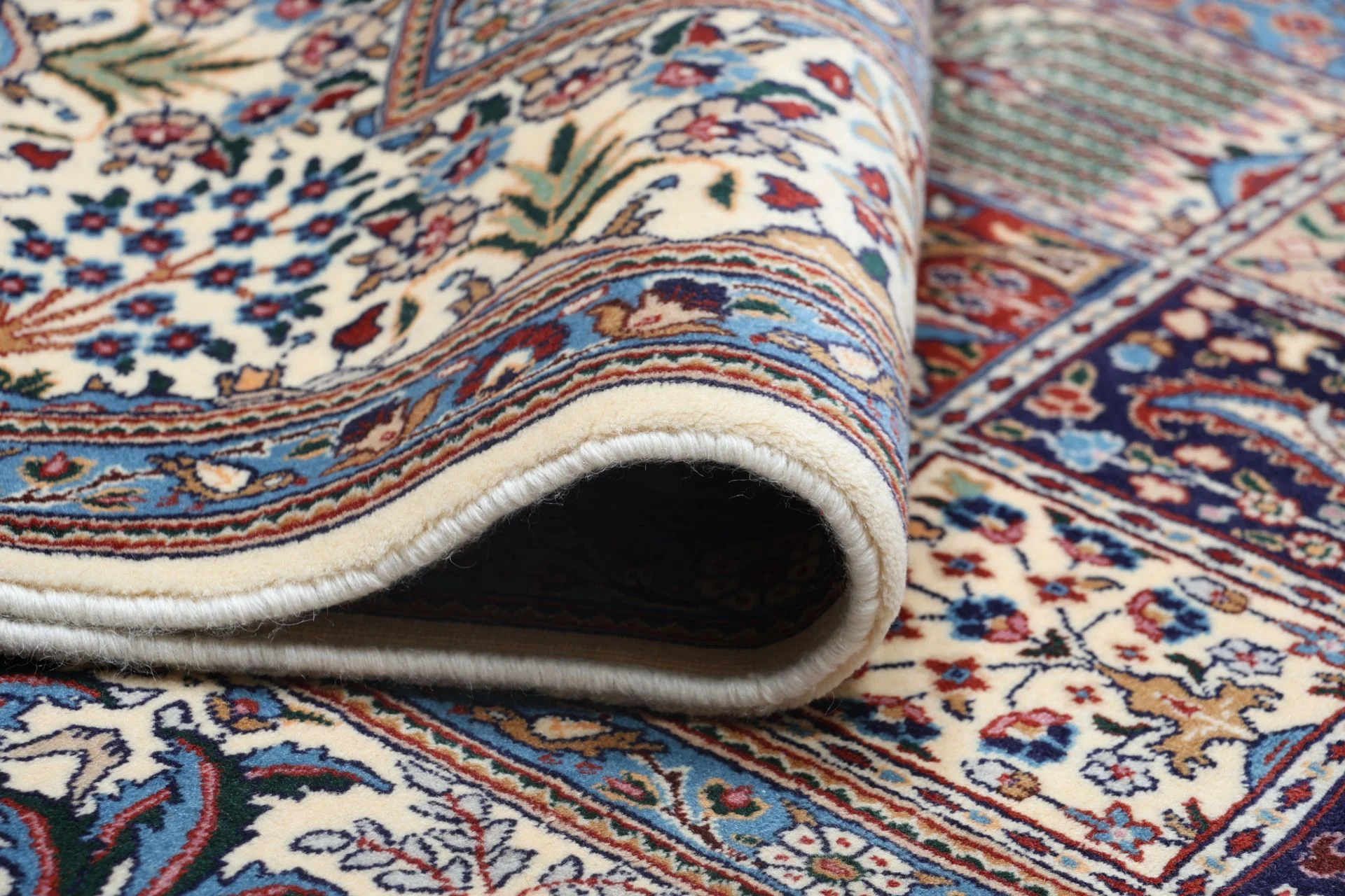 Moud Persian Rug — hand-knotted, 200 × 297 cm, Wool & Silk